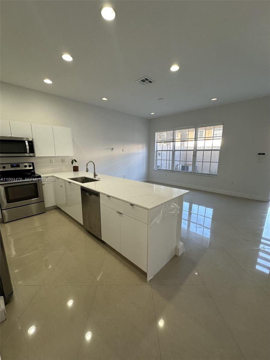 14623 SW 7th Street 412