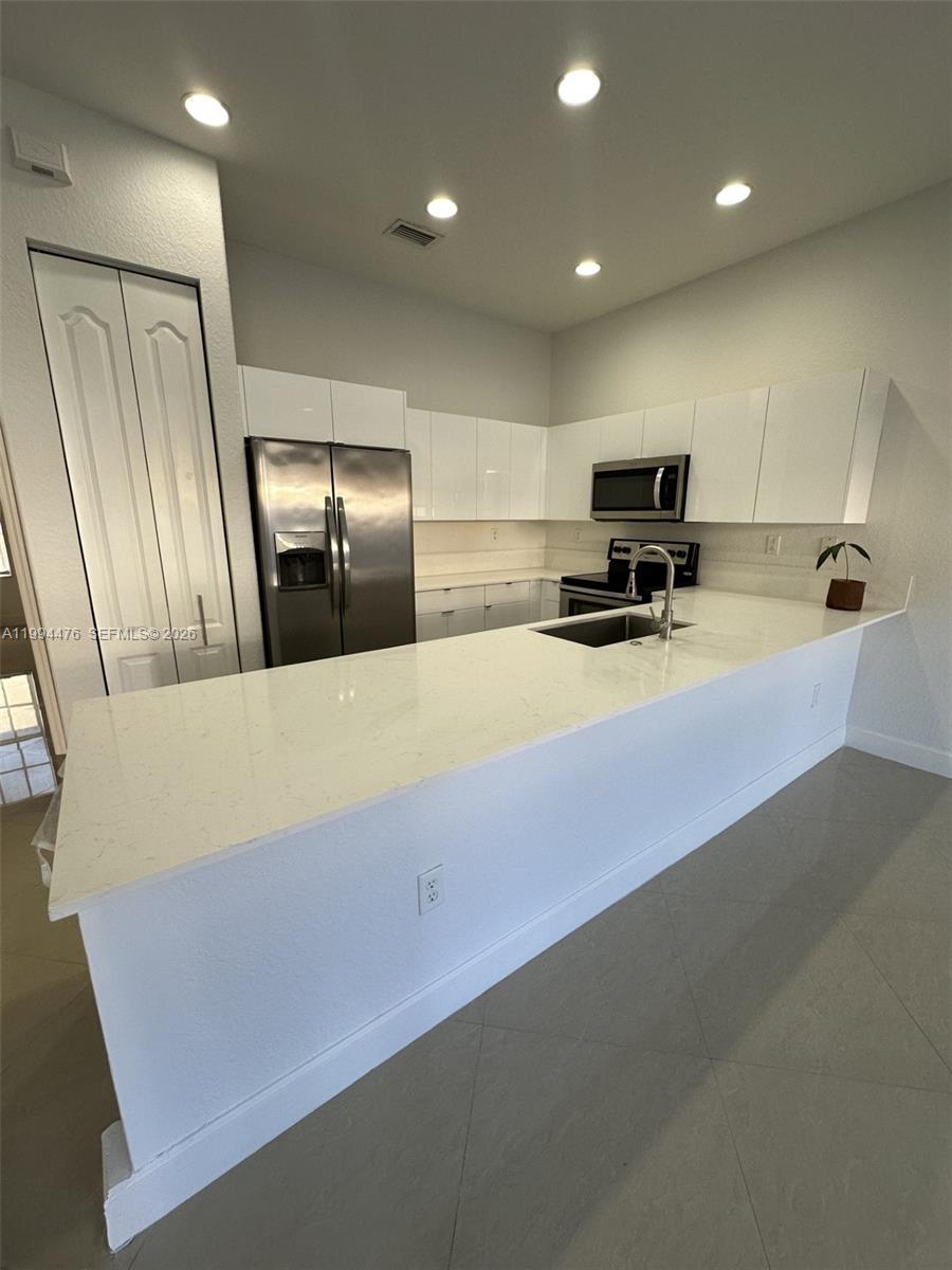14623 SW 7th Street 412