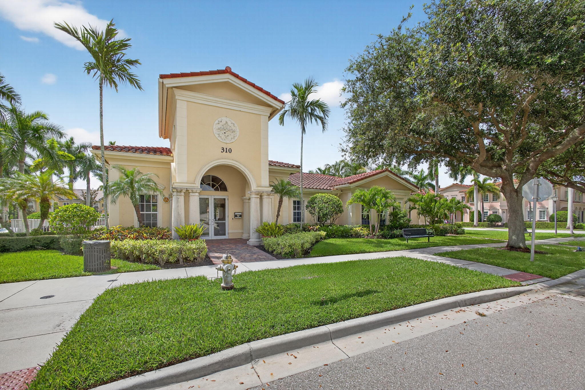 148 Glencullen Circle