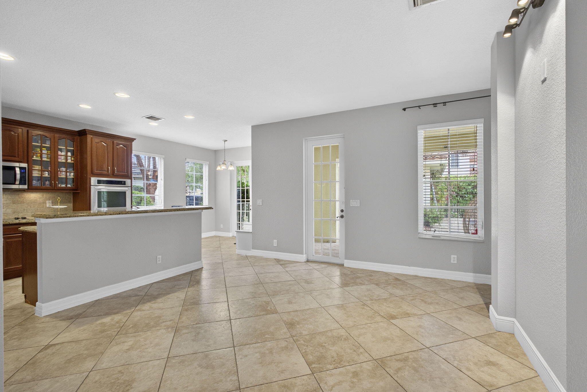 148 Glencullen Circle