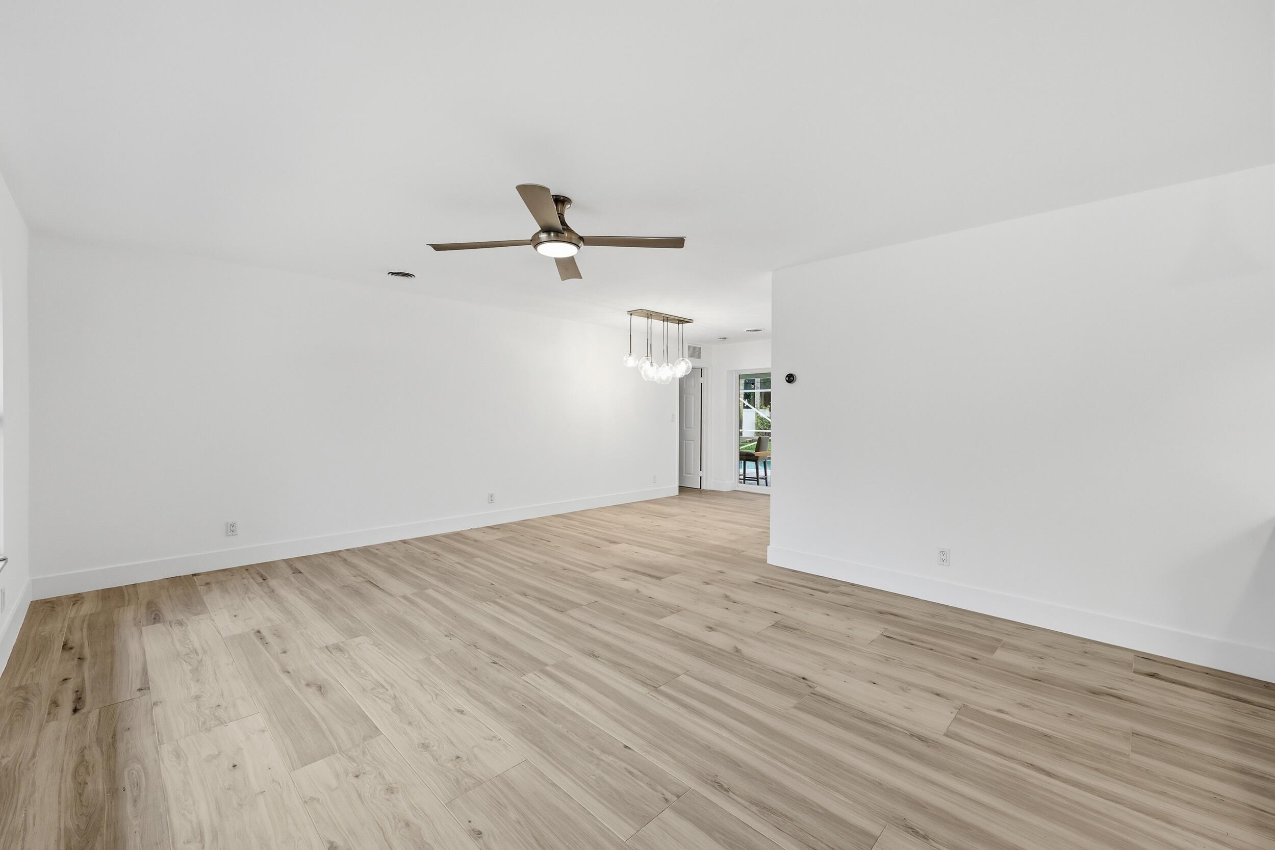 7 River Drive