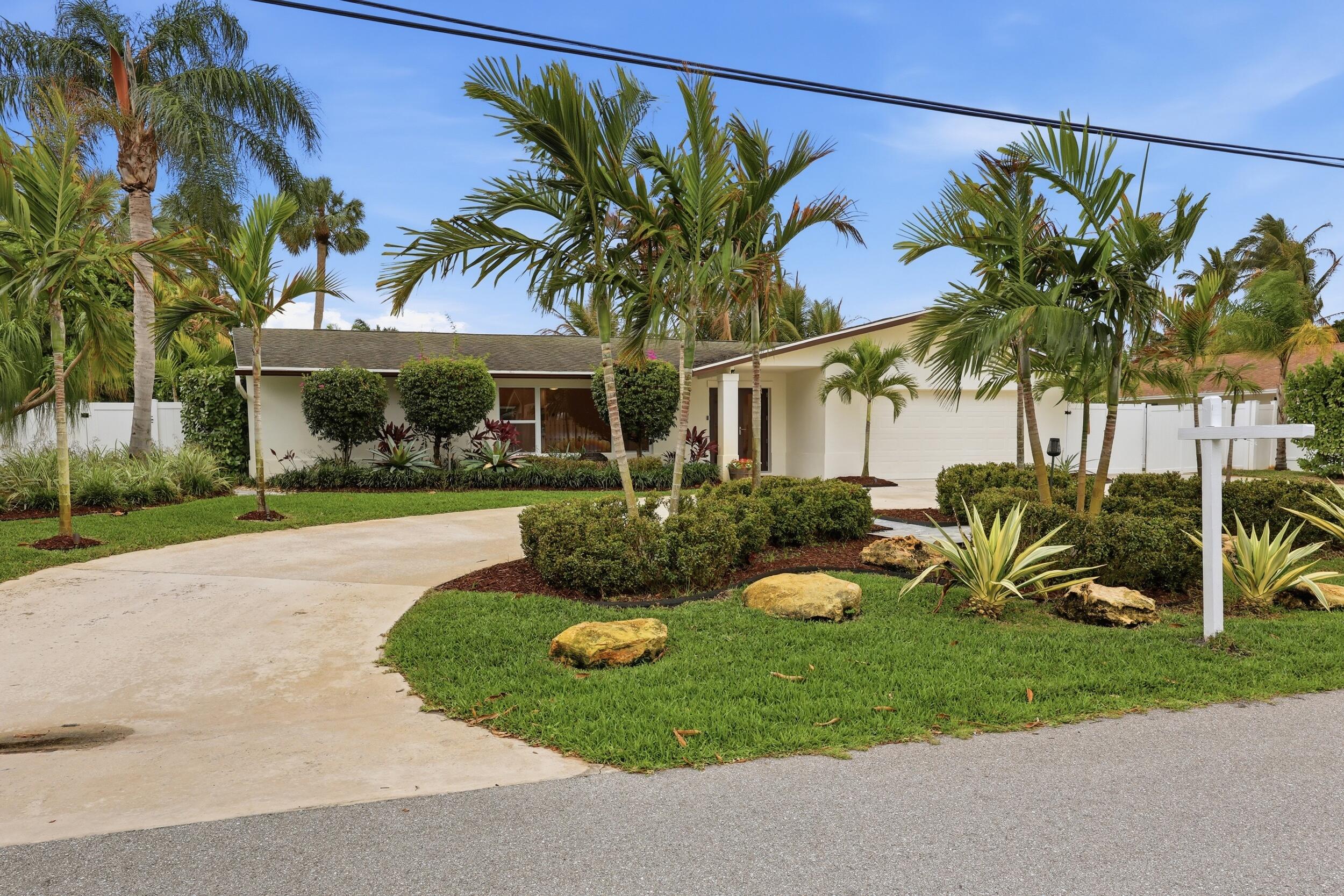 7 River Drive