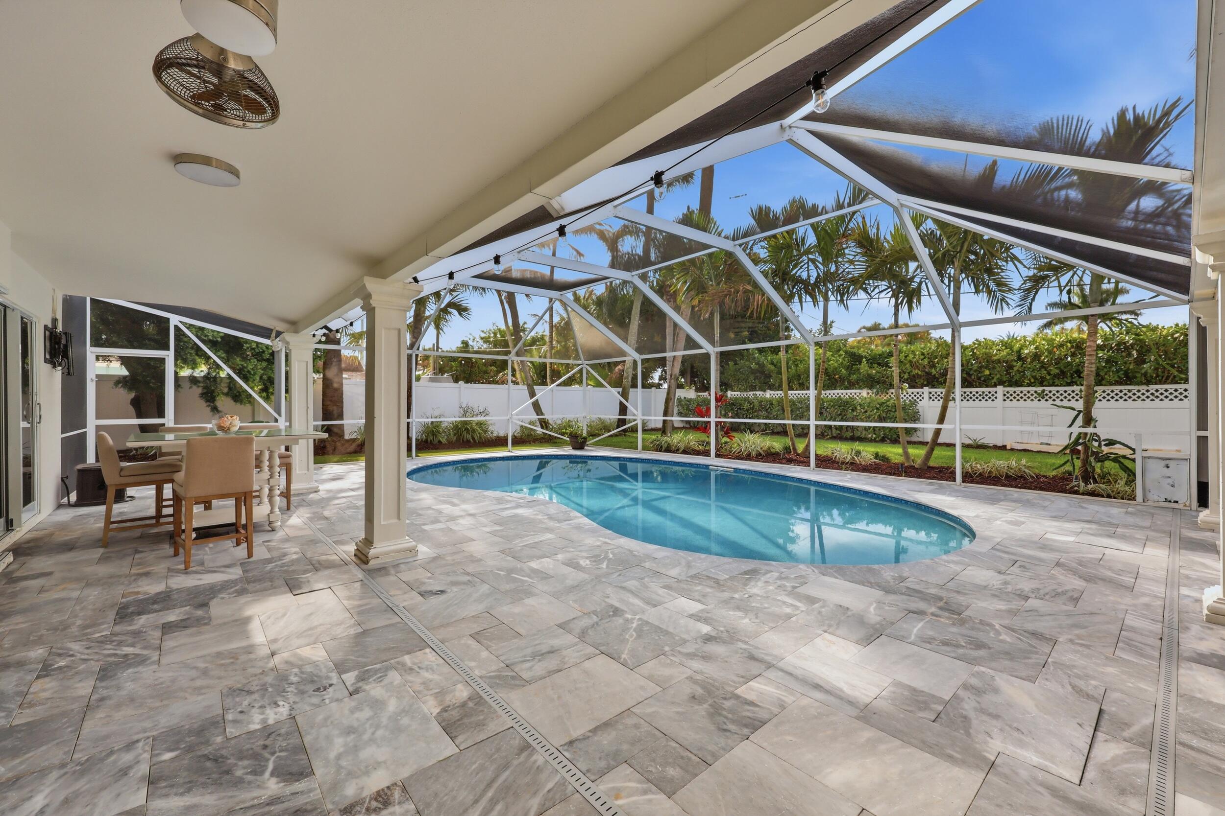 7 River Drive