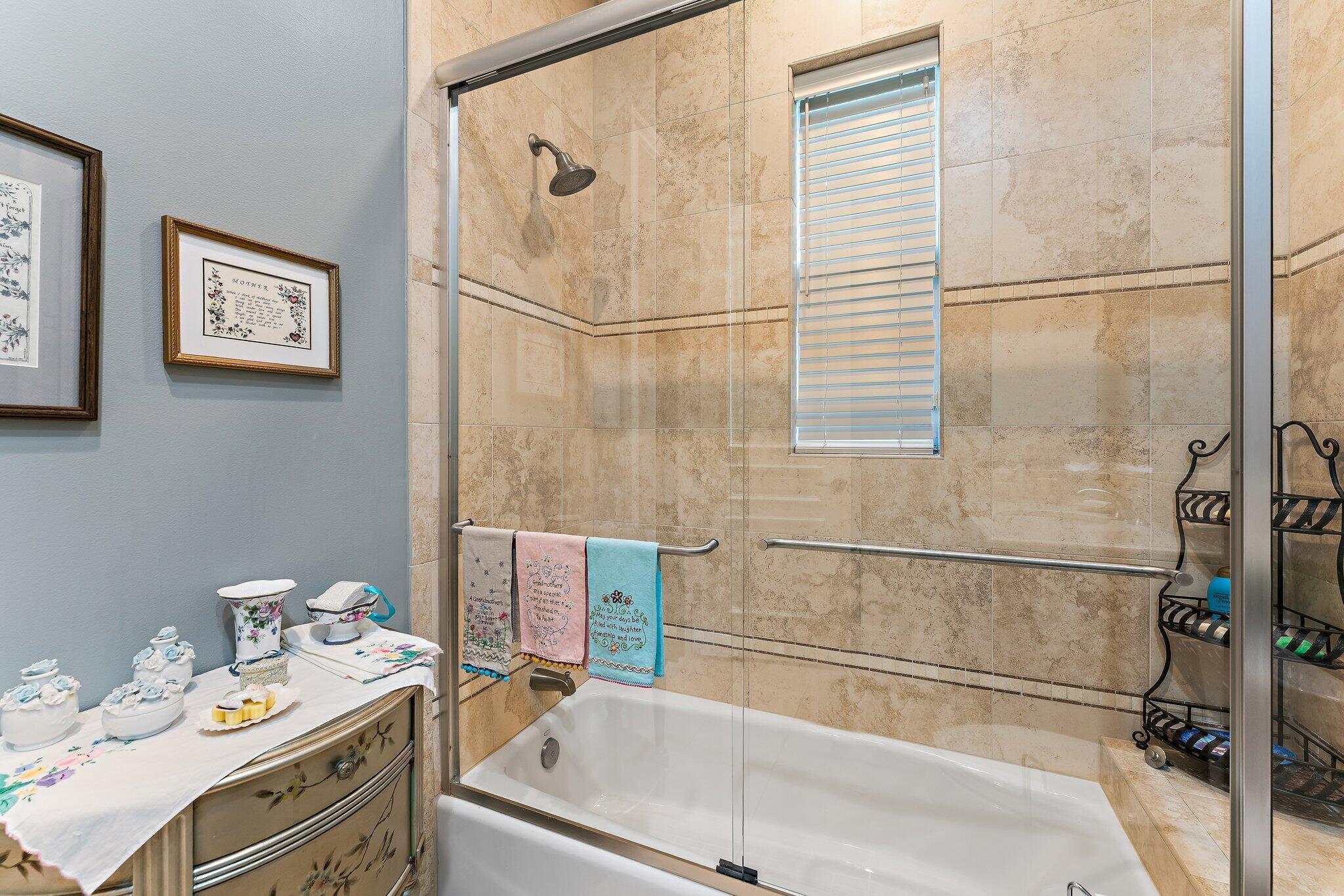 9980 SE Sandpine Lane