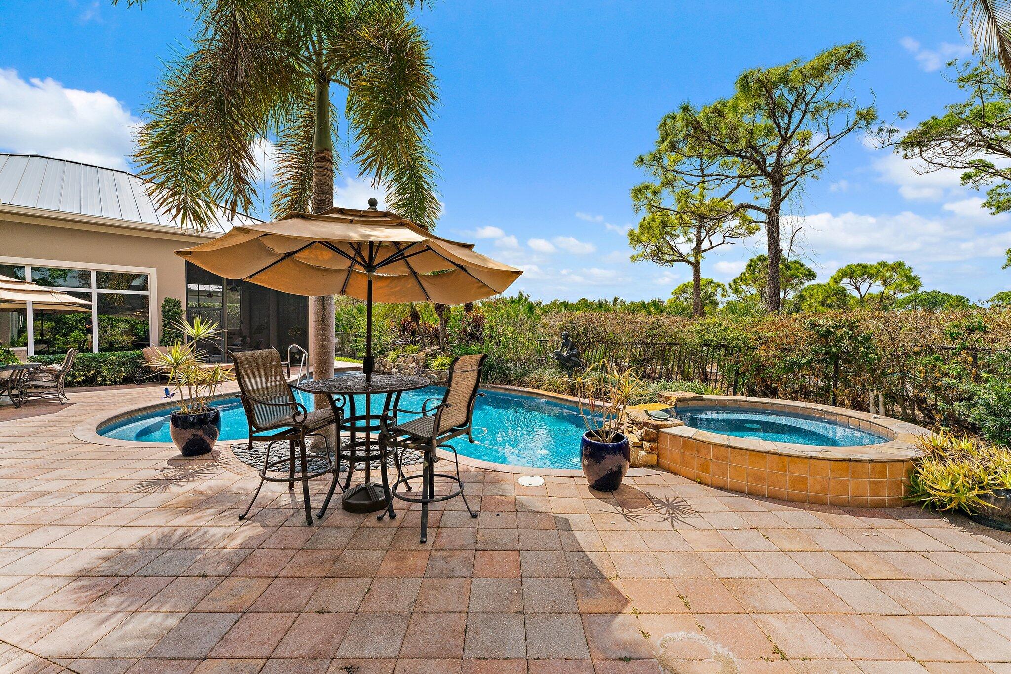 9980 SE Sandpine Lane