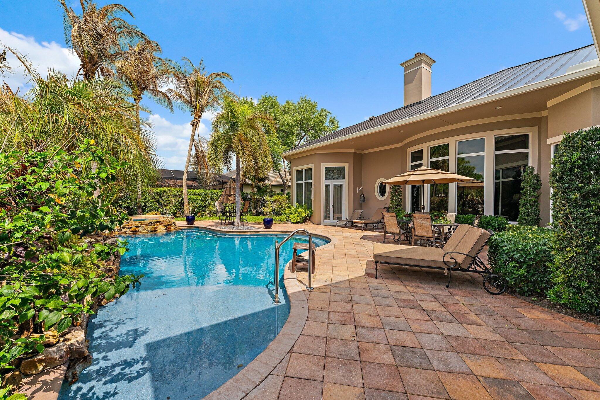 9980 SE Sandpine Lane