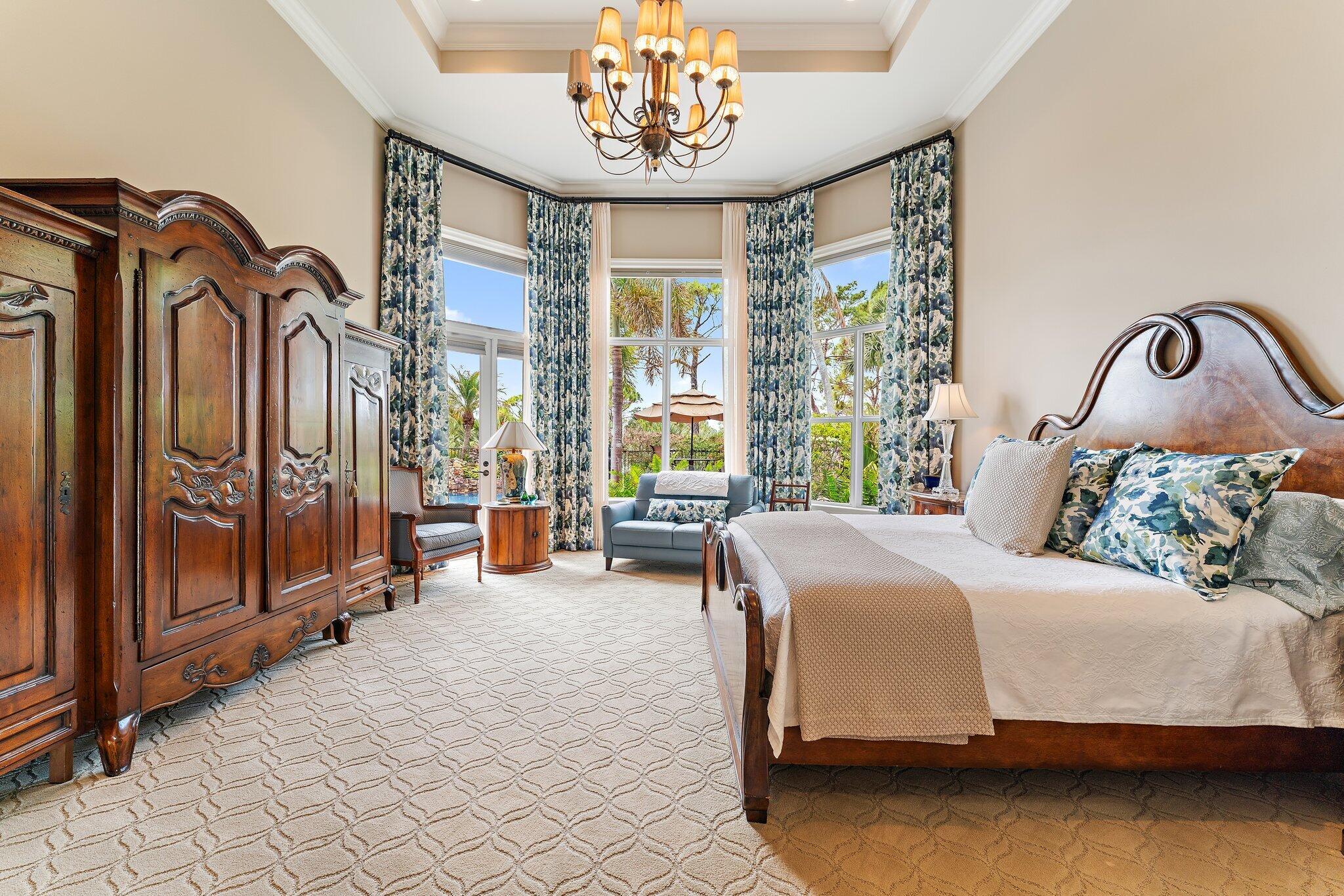 9980 SE Sandpine Lane