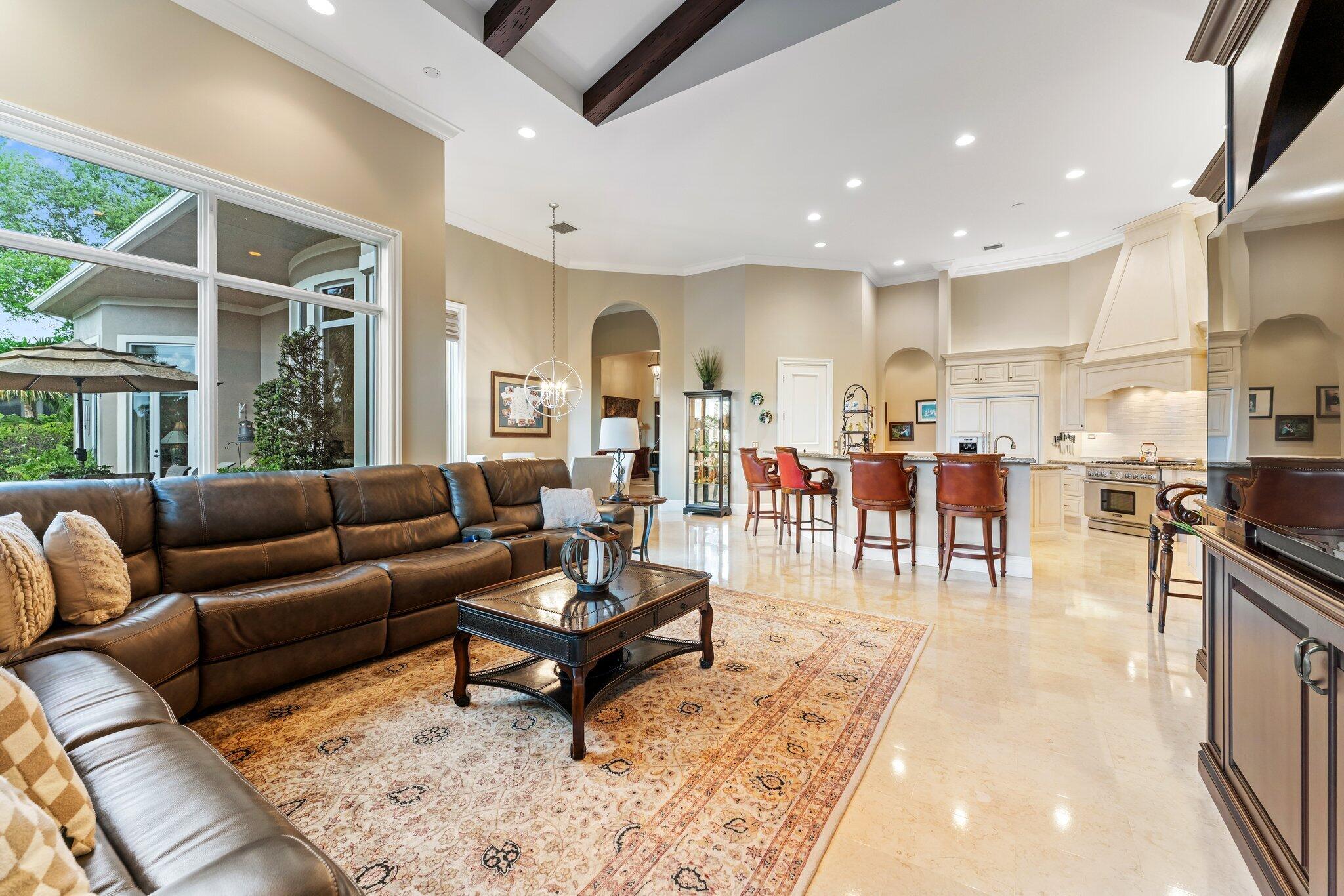 9980 SE Sandpine Lane