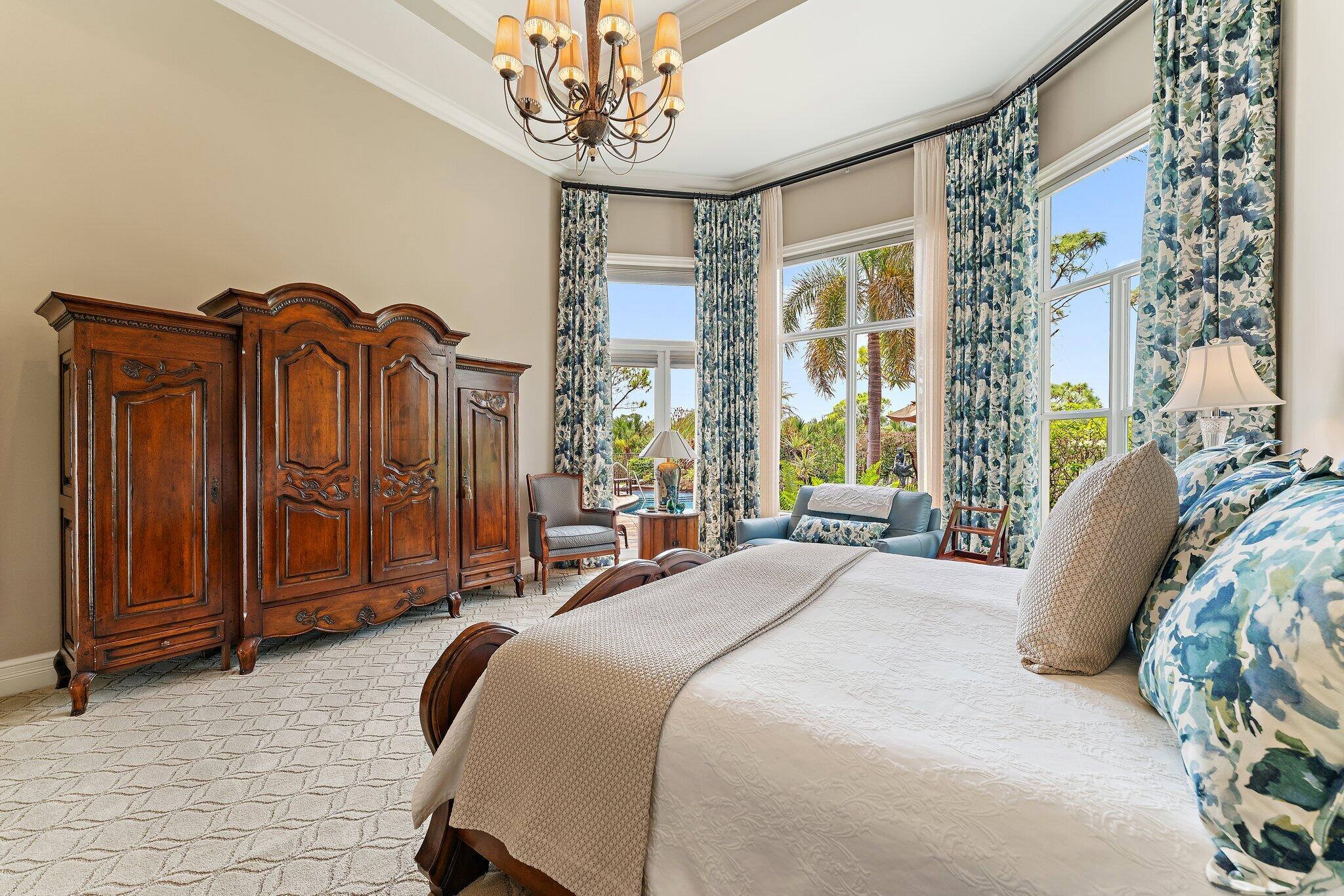 9980 SE Sandpine Lane