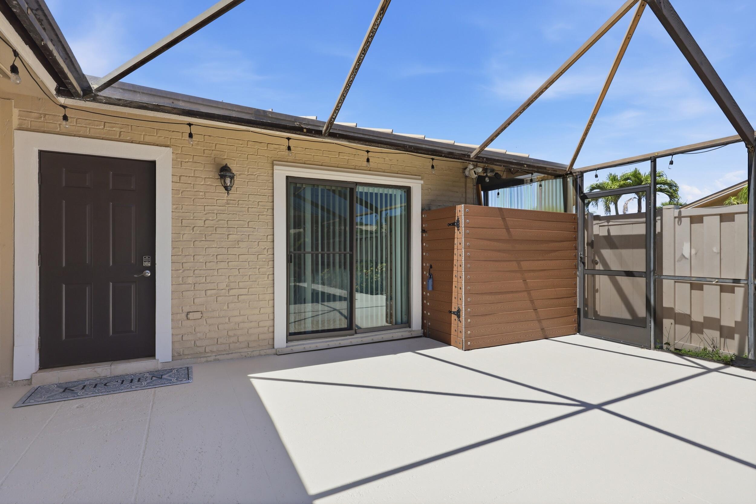 5460 Eagle Lake Drive 72b