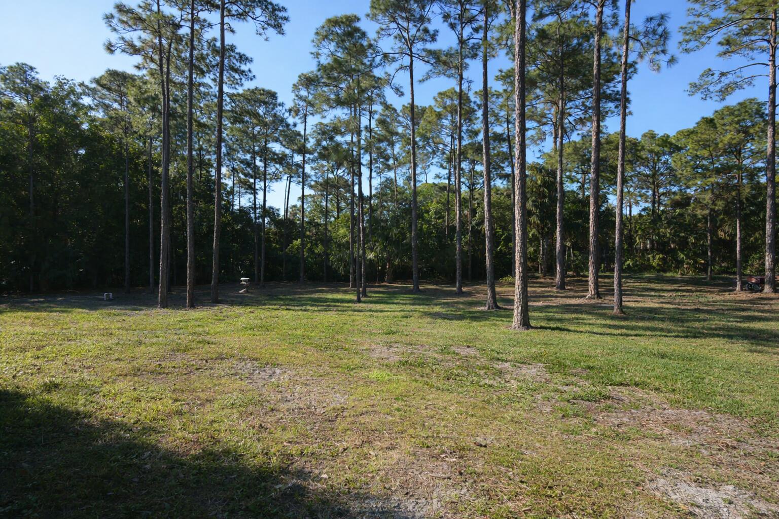 11923 N 154th Rd Road N, Farms