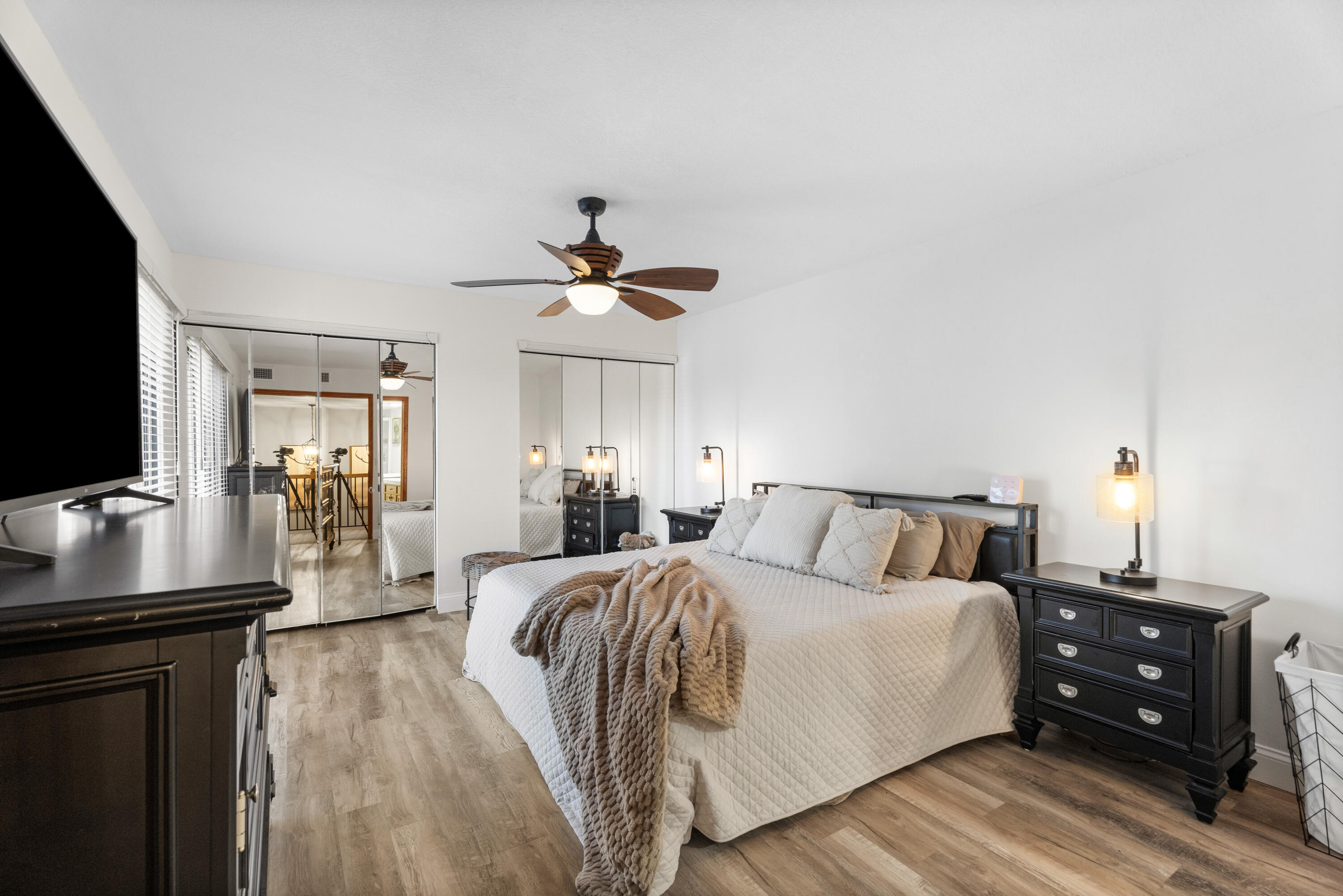 110 N Delaware Boulevard 13a
