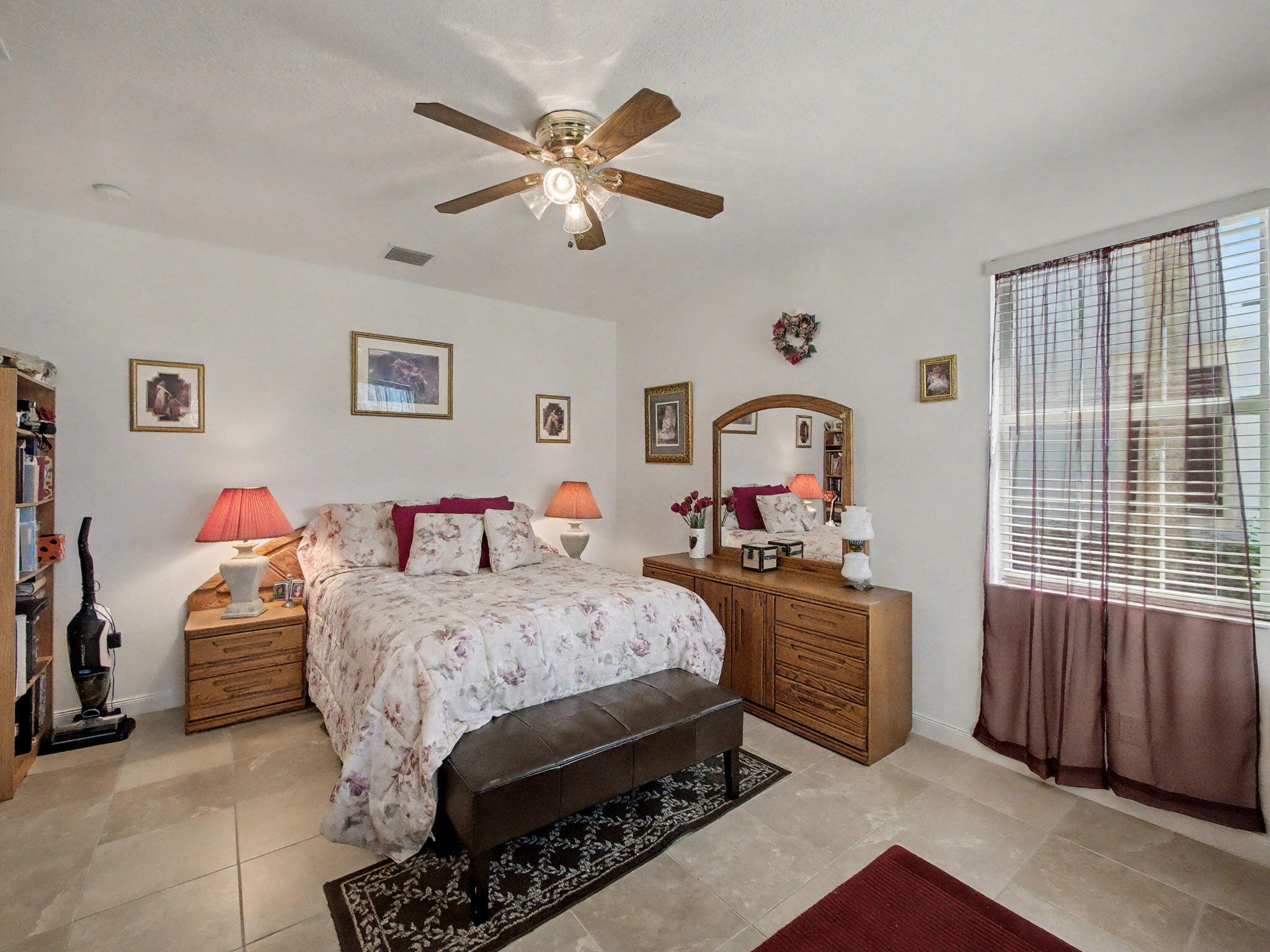 110 Bonaire Lane