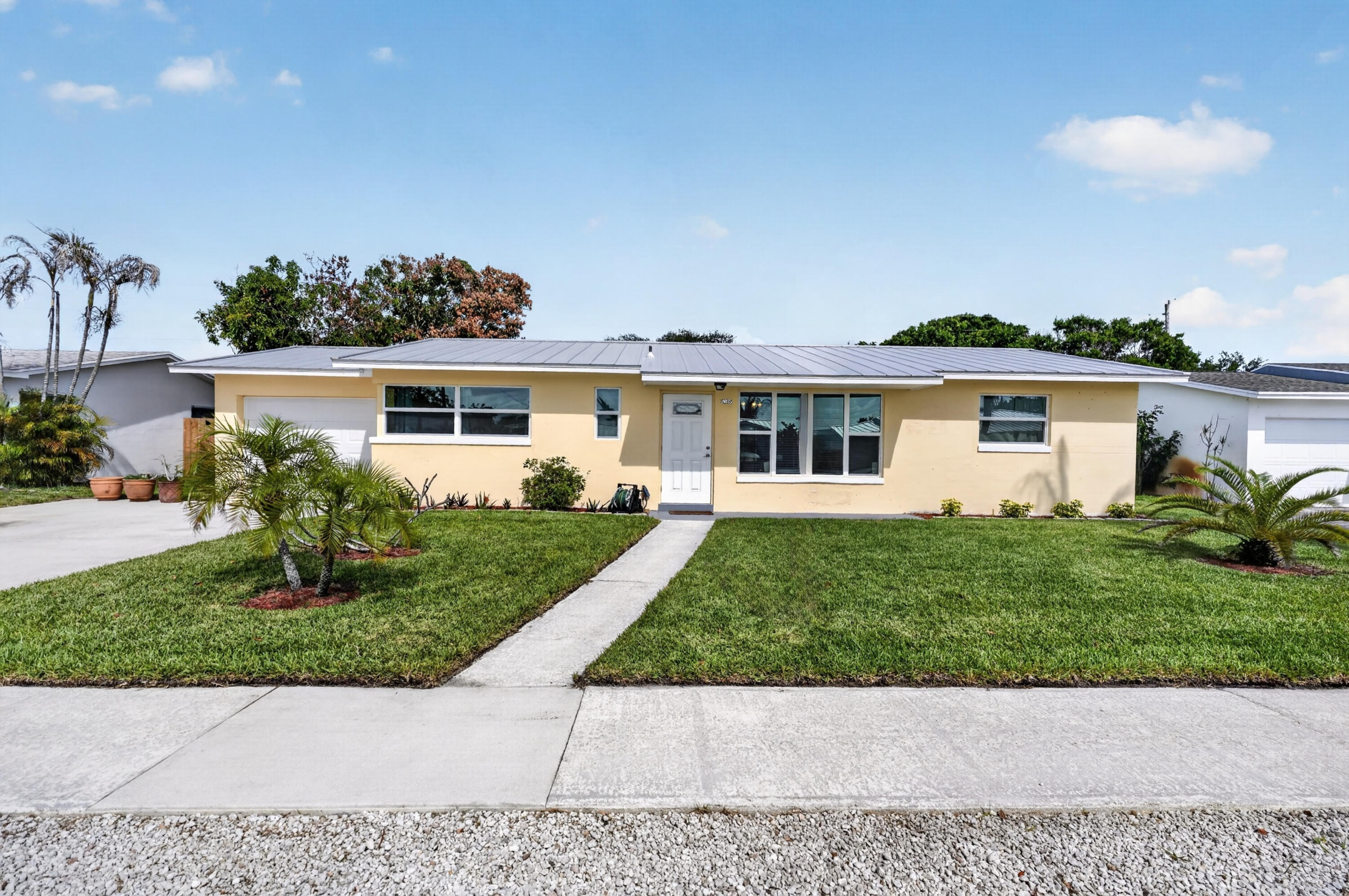 19035 SE Southgate Drive