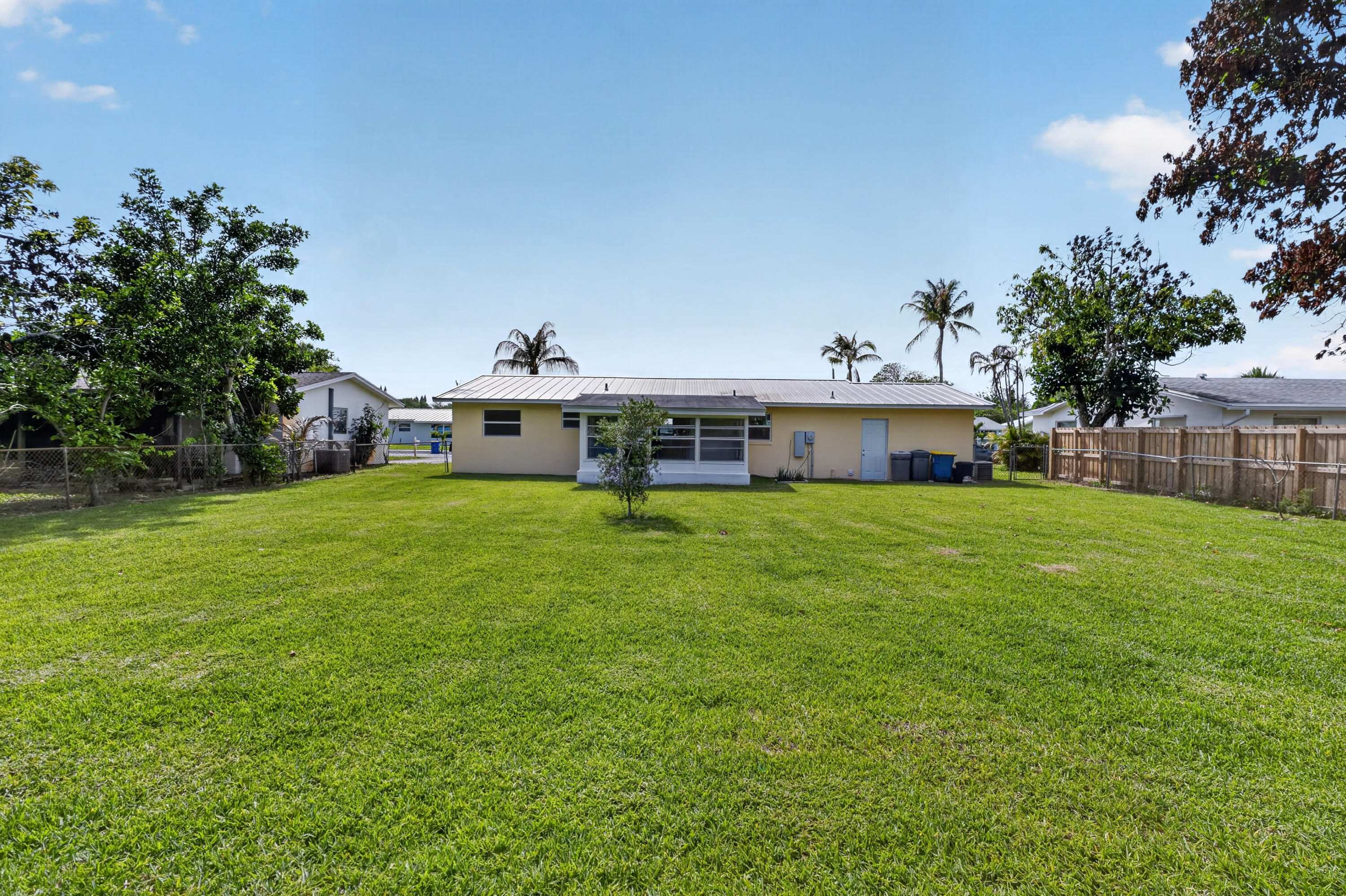 19035 SE Southgate Drive