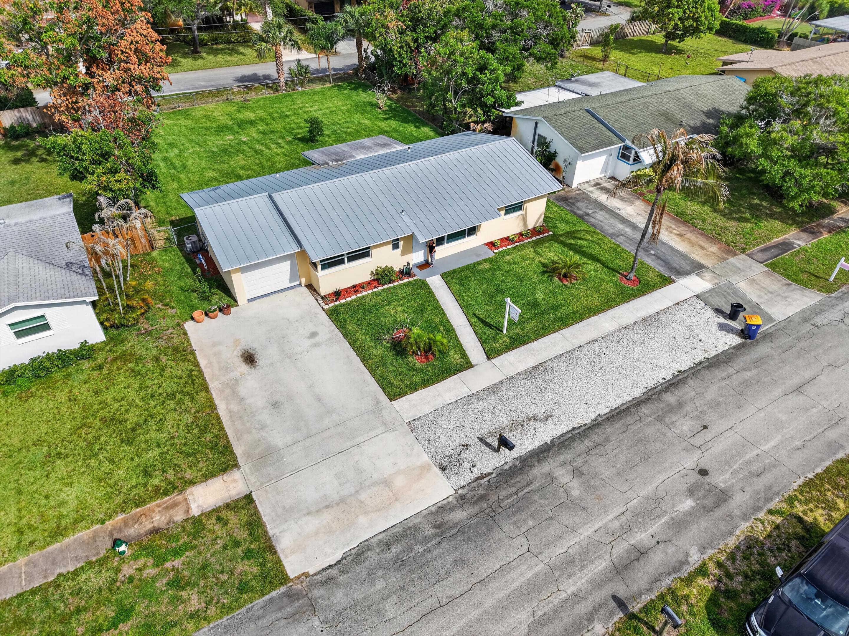 19035 SE Southgate Drive