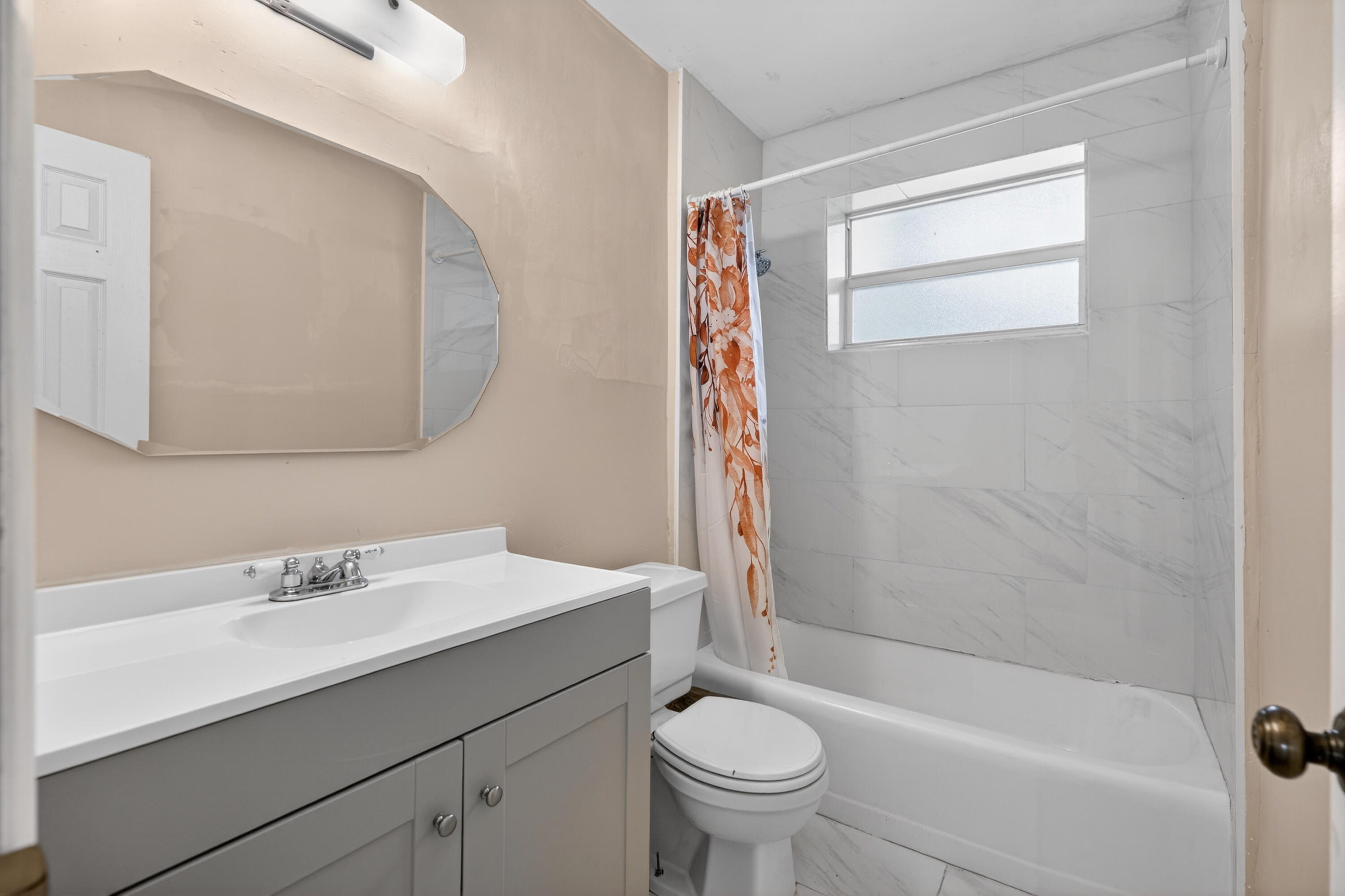 19035 SE Southgate Drive