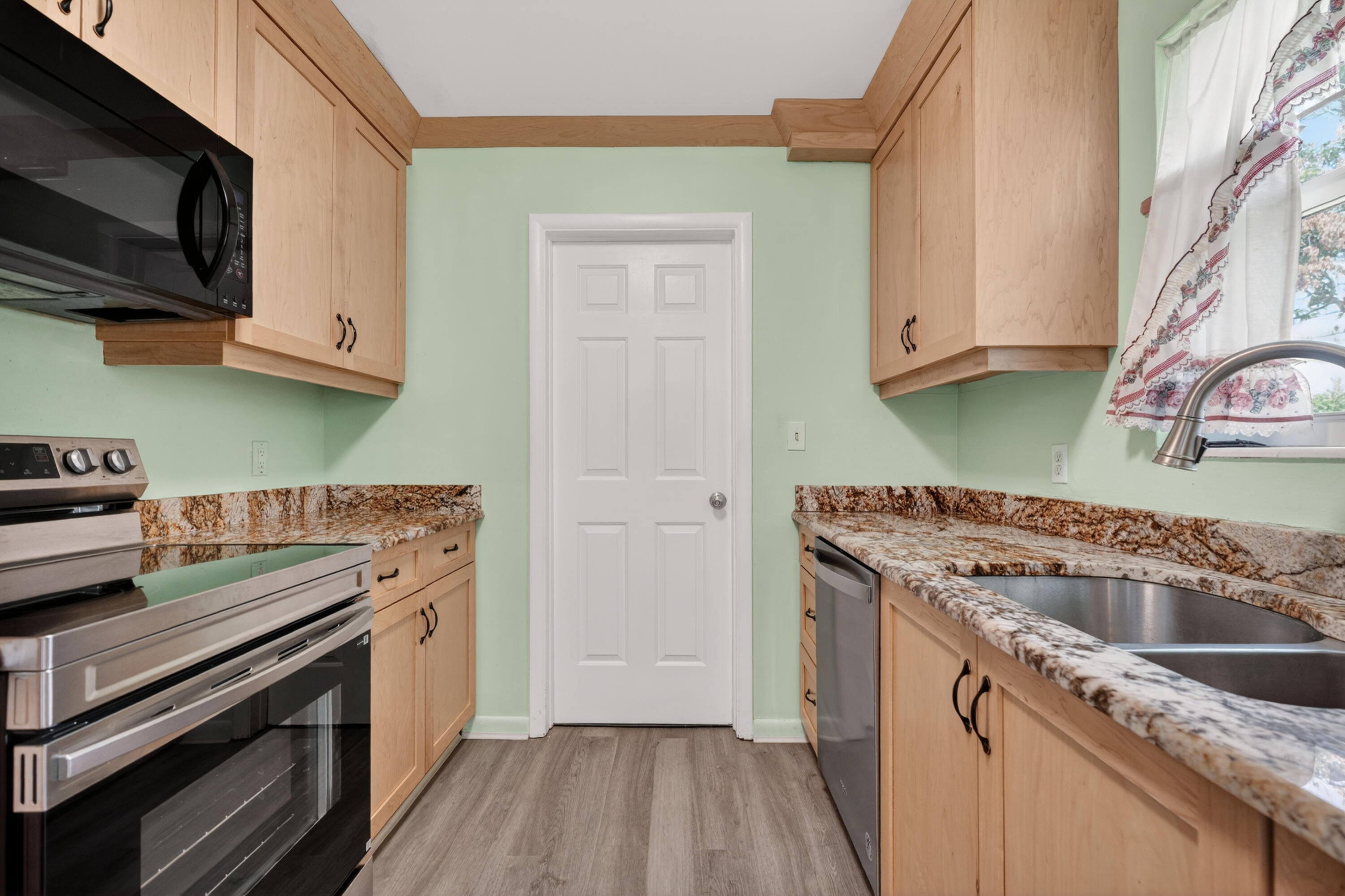 19035 SE Southgate Drive