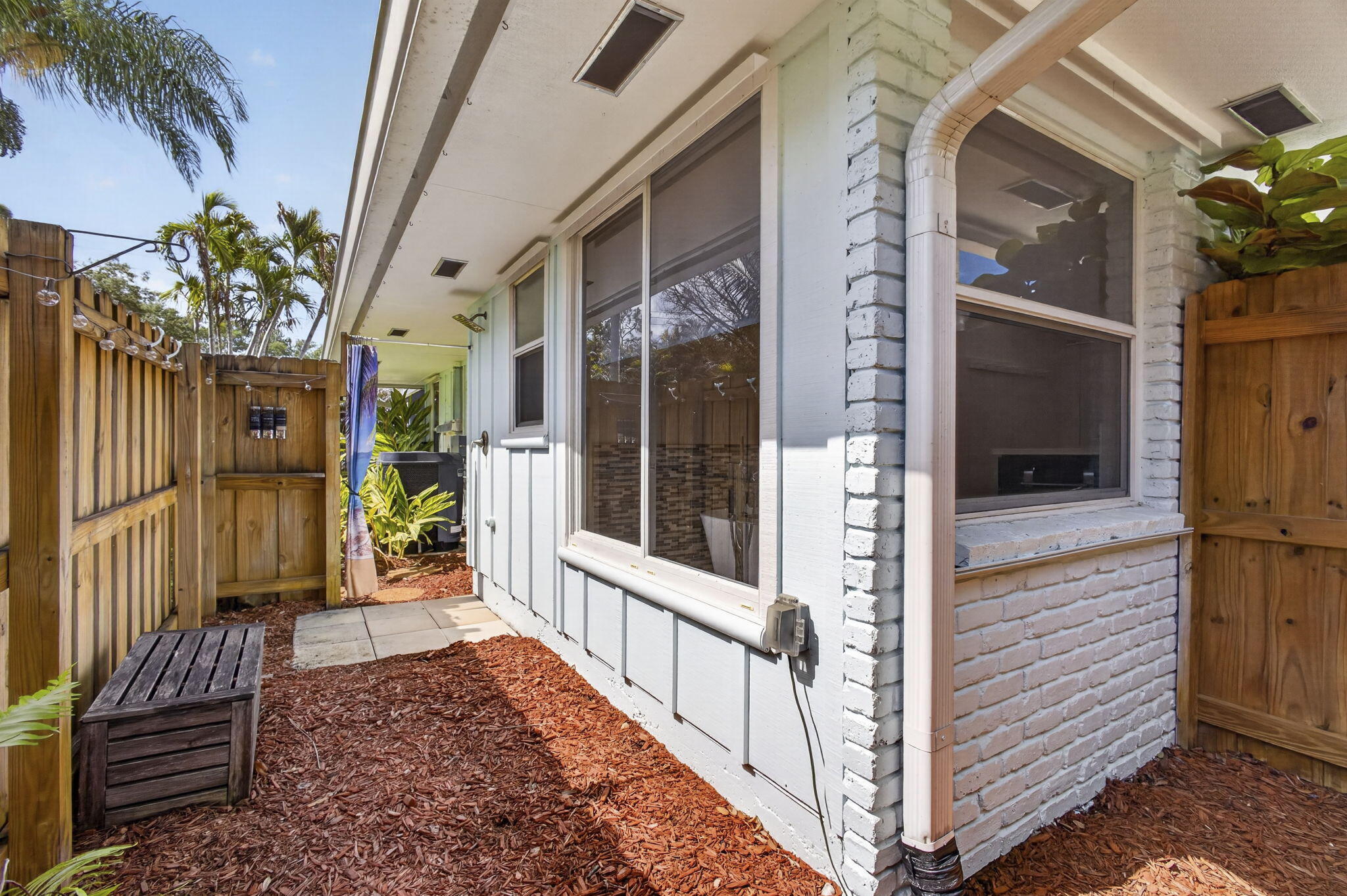 19670 Trails End Terrace