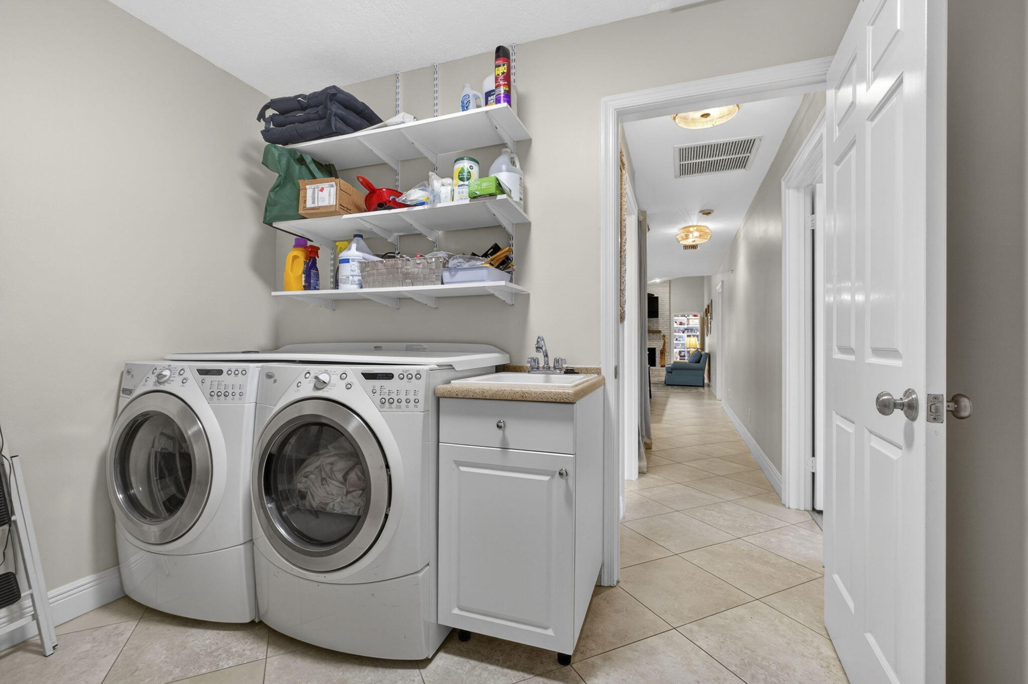 19670 Trails End Terrace