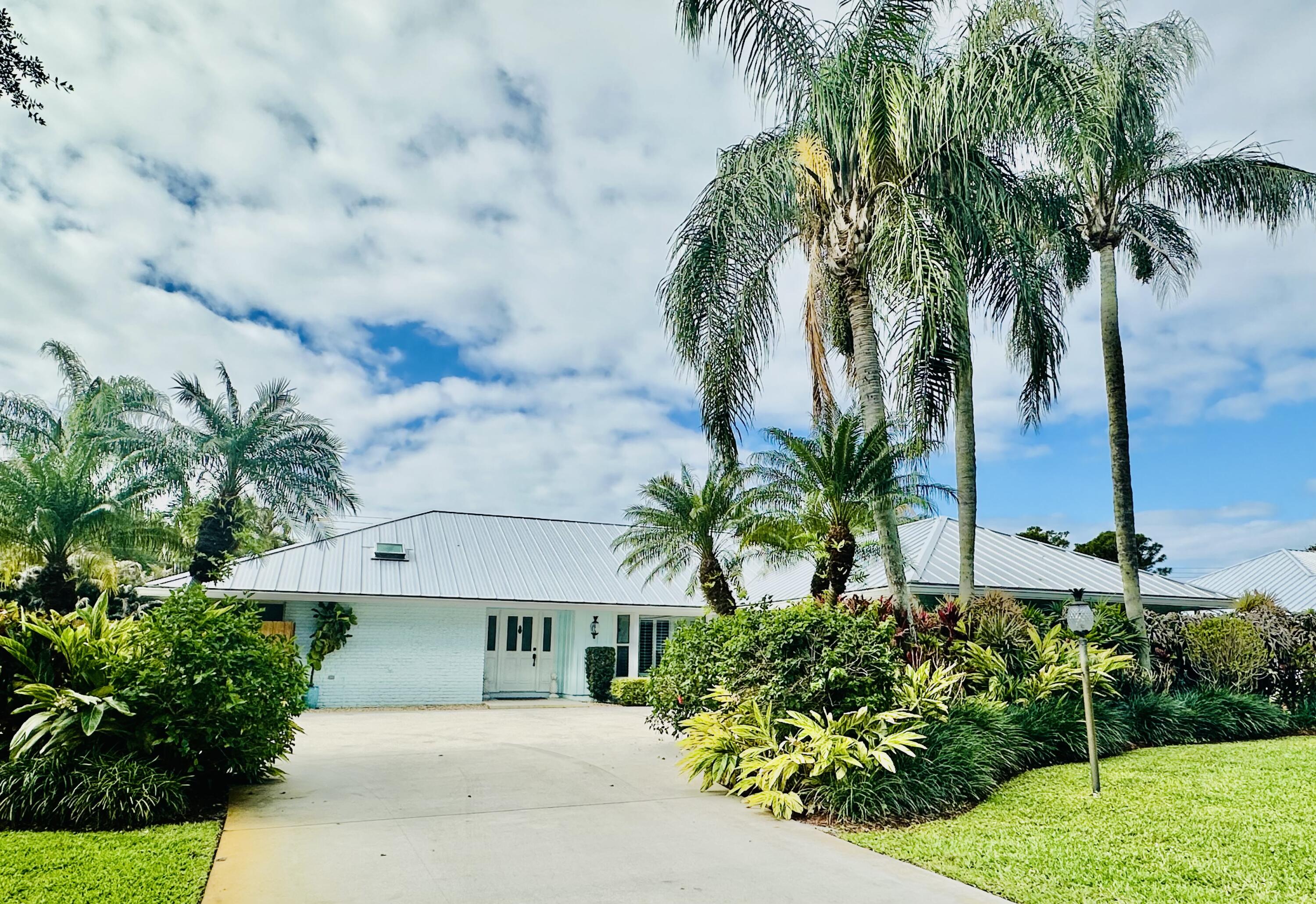 19670 Trails End Terrace