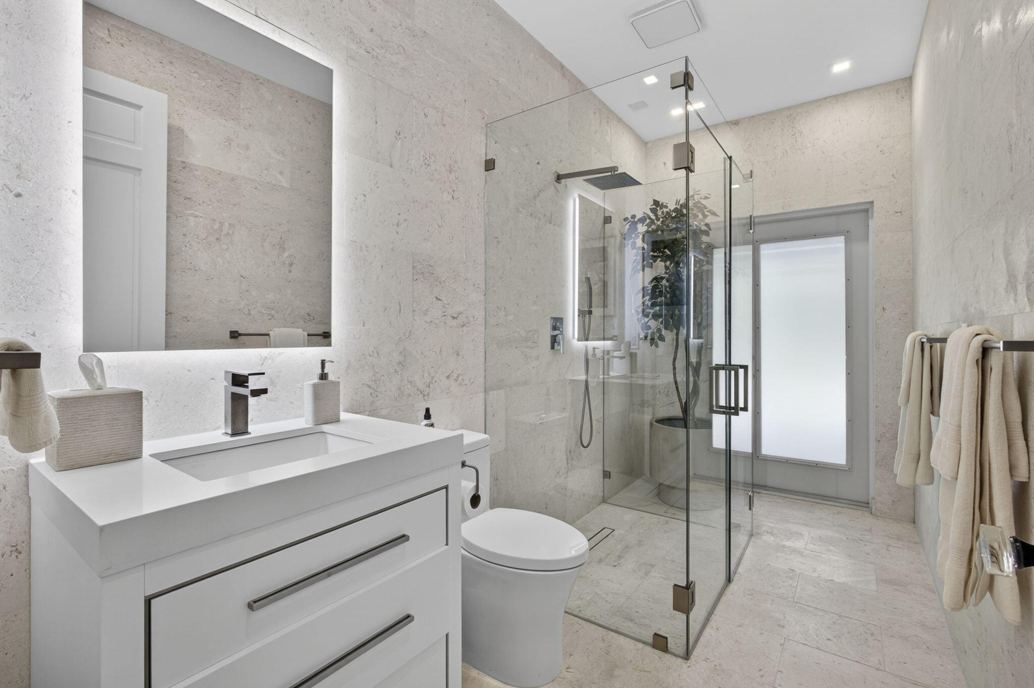 9328 SE Mystic Cove Terrace