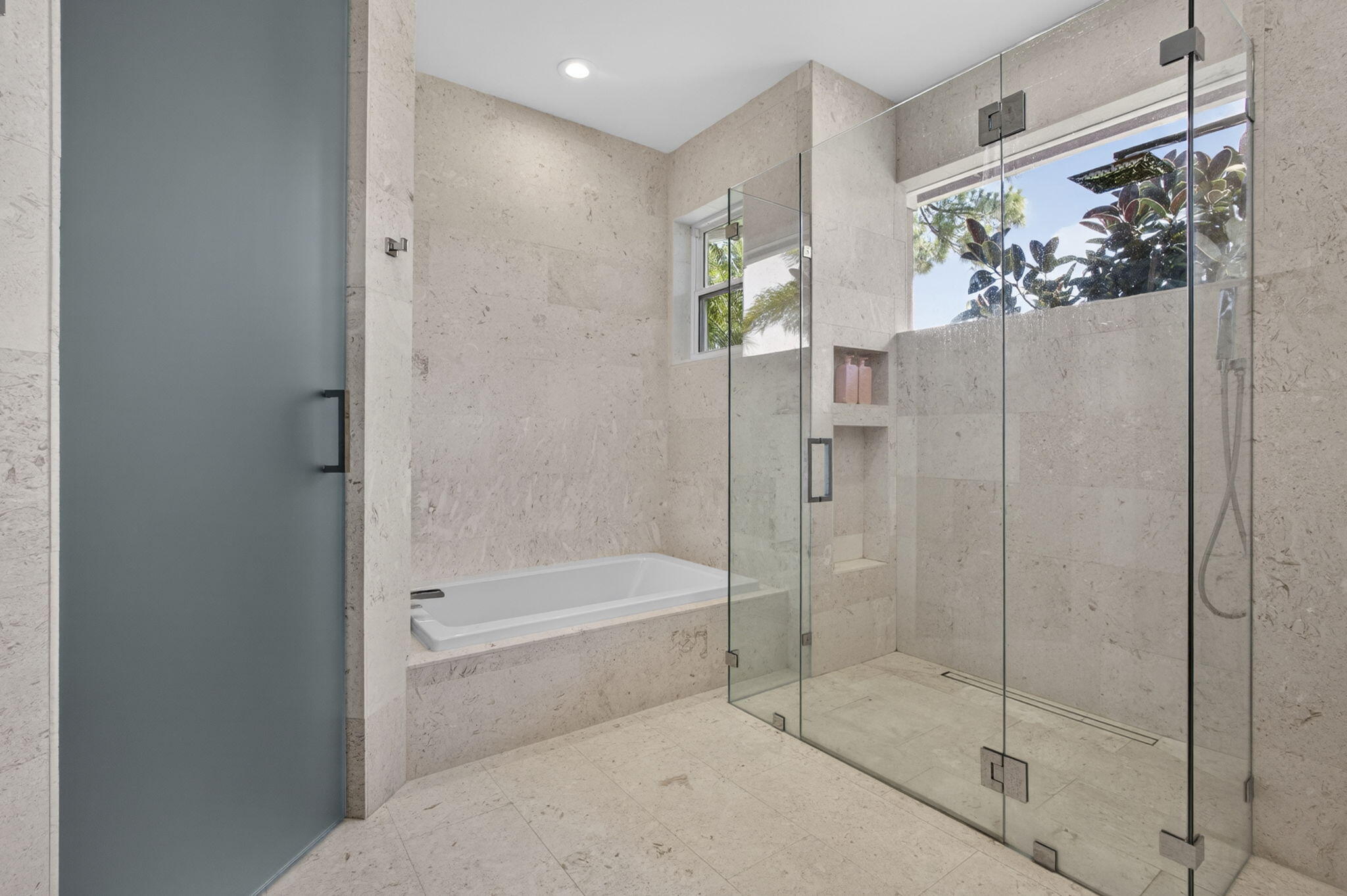 9328 SE Mystic Cove Terrace