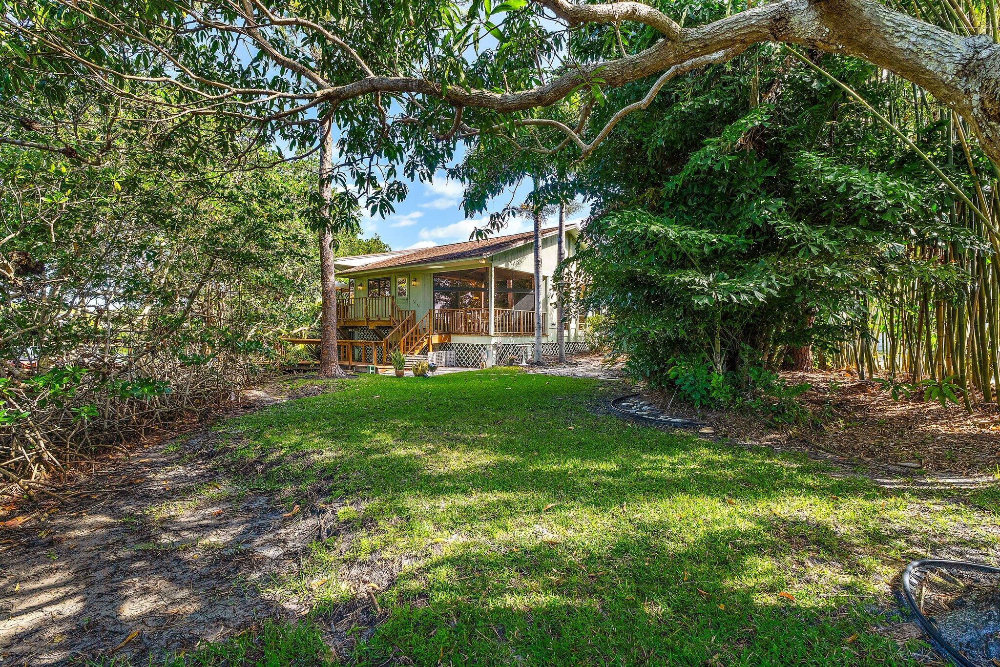 702 Warren Drive