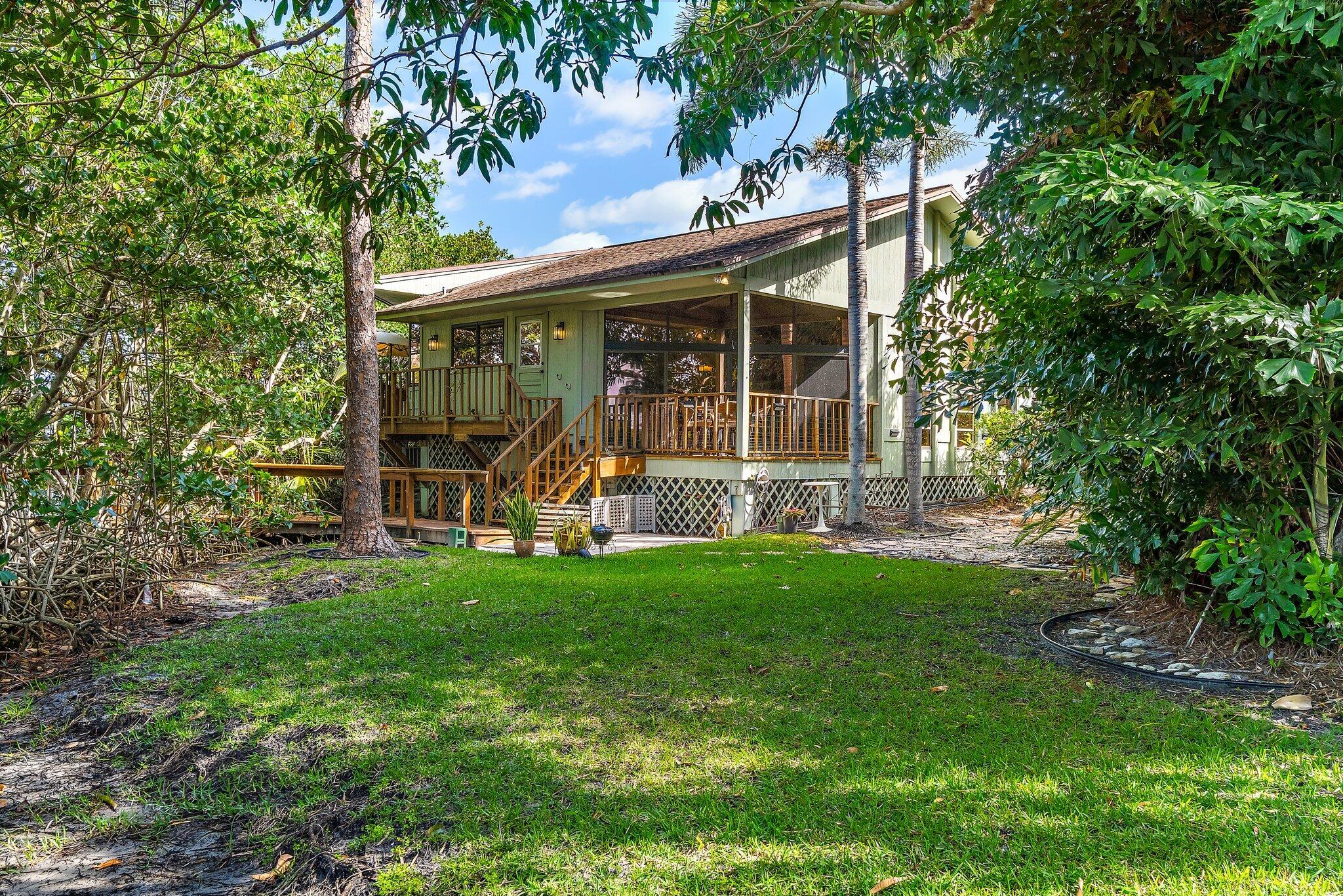 702 Warren Drive