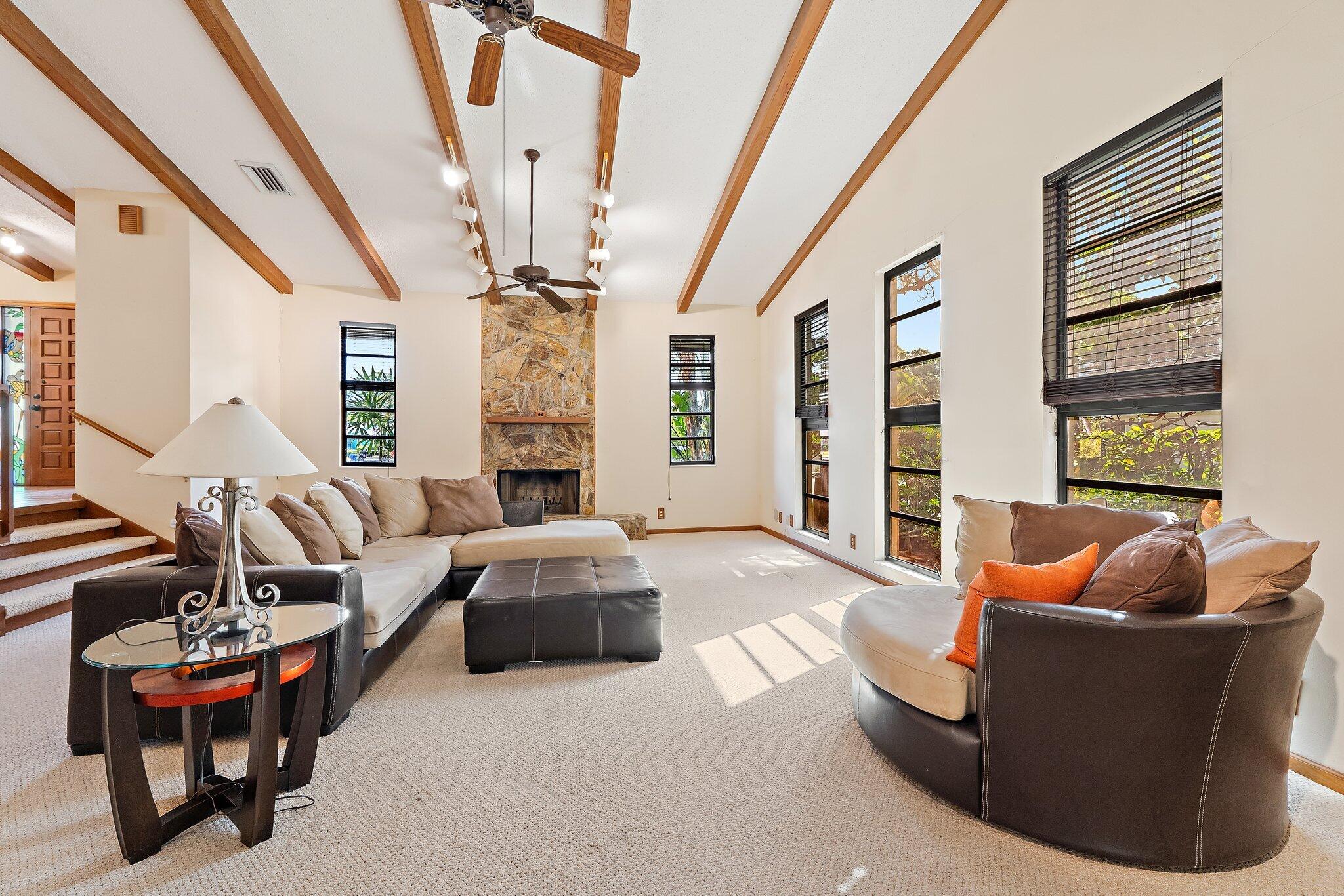 702 Warren Drive