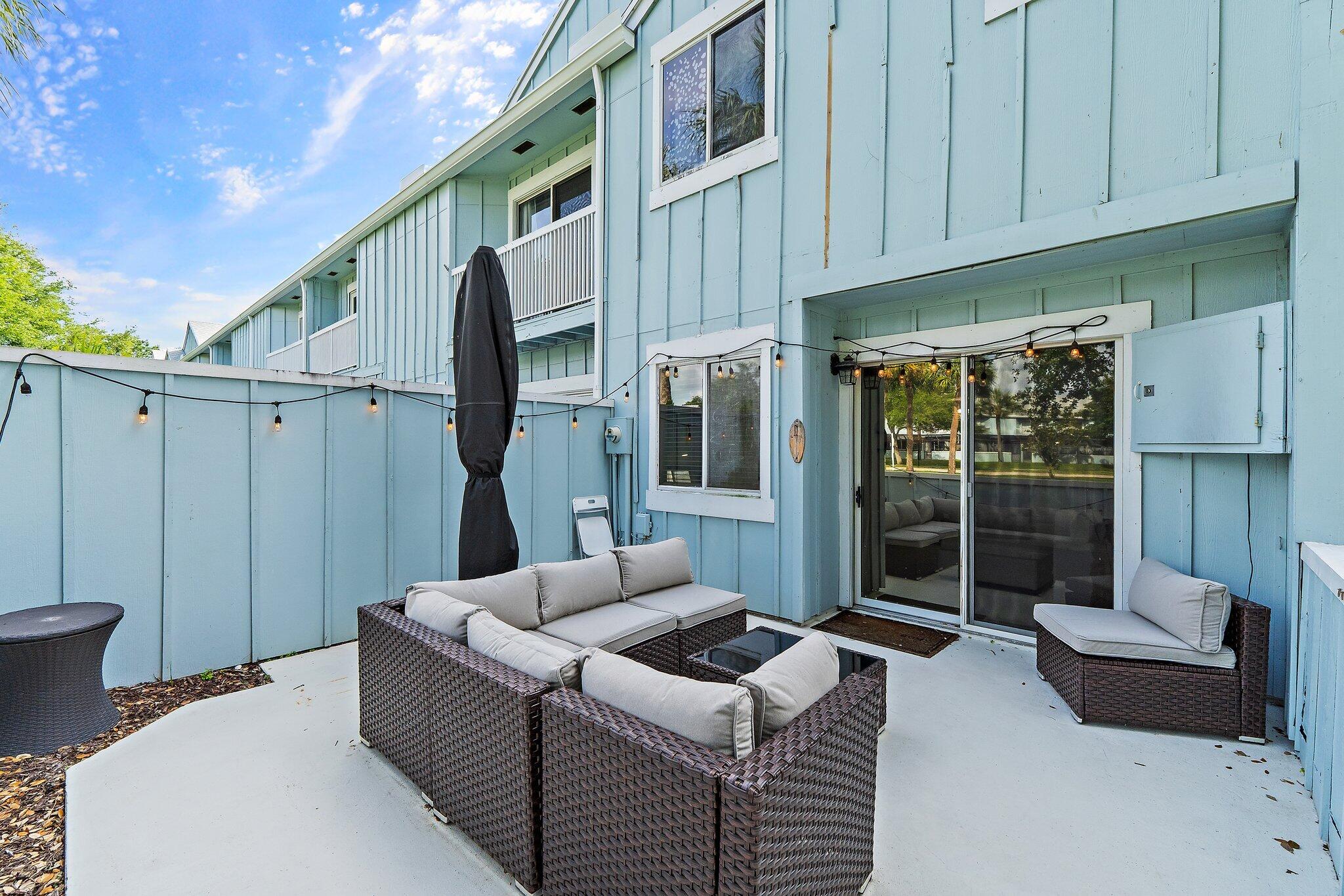 6198 Riverwalk Lane 8