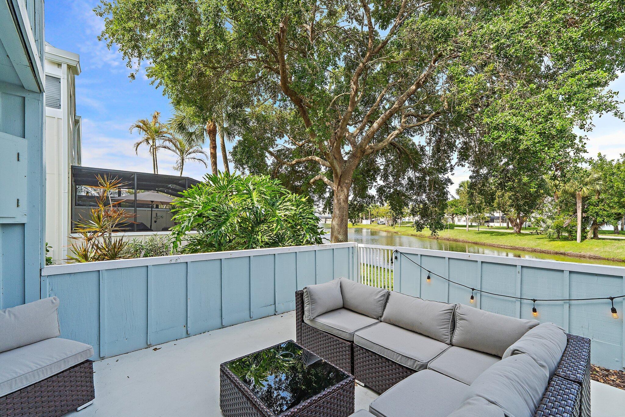 6198 Riverwalk Lane 8