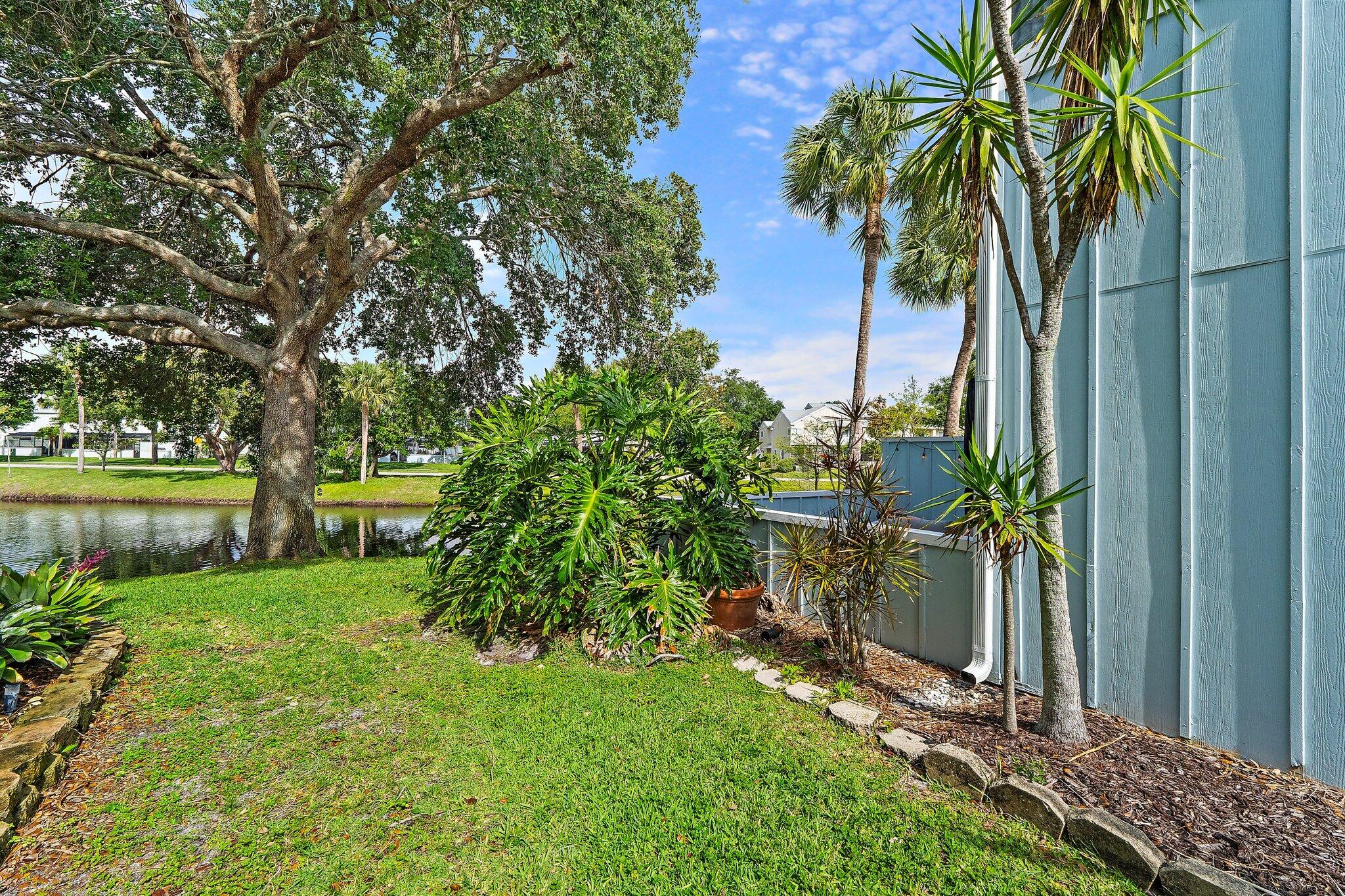 6198 Riverwalk Lane 8