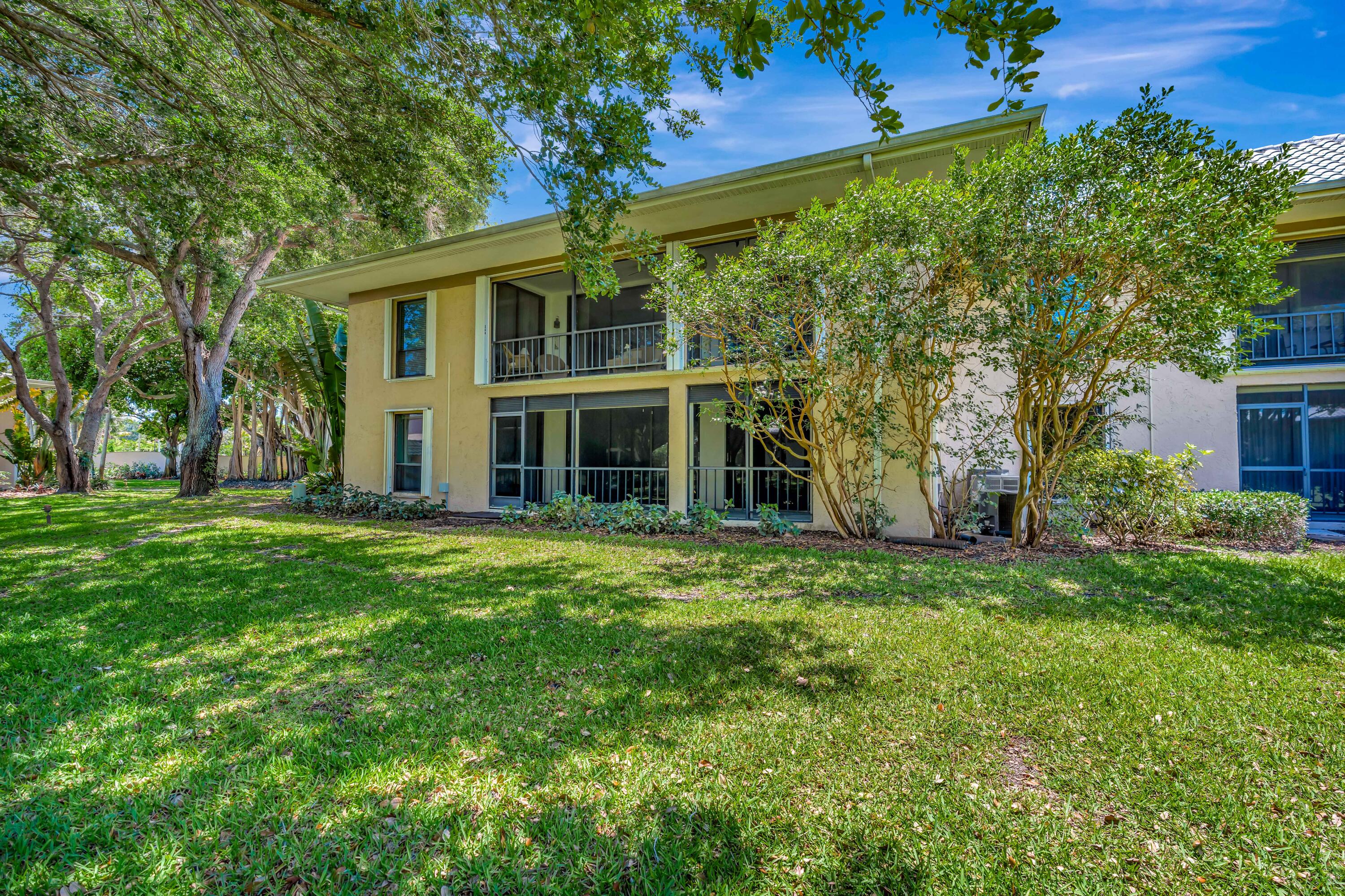 13 SE Turtle Creek Drive B