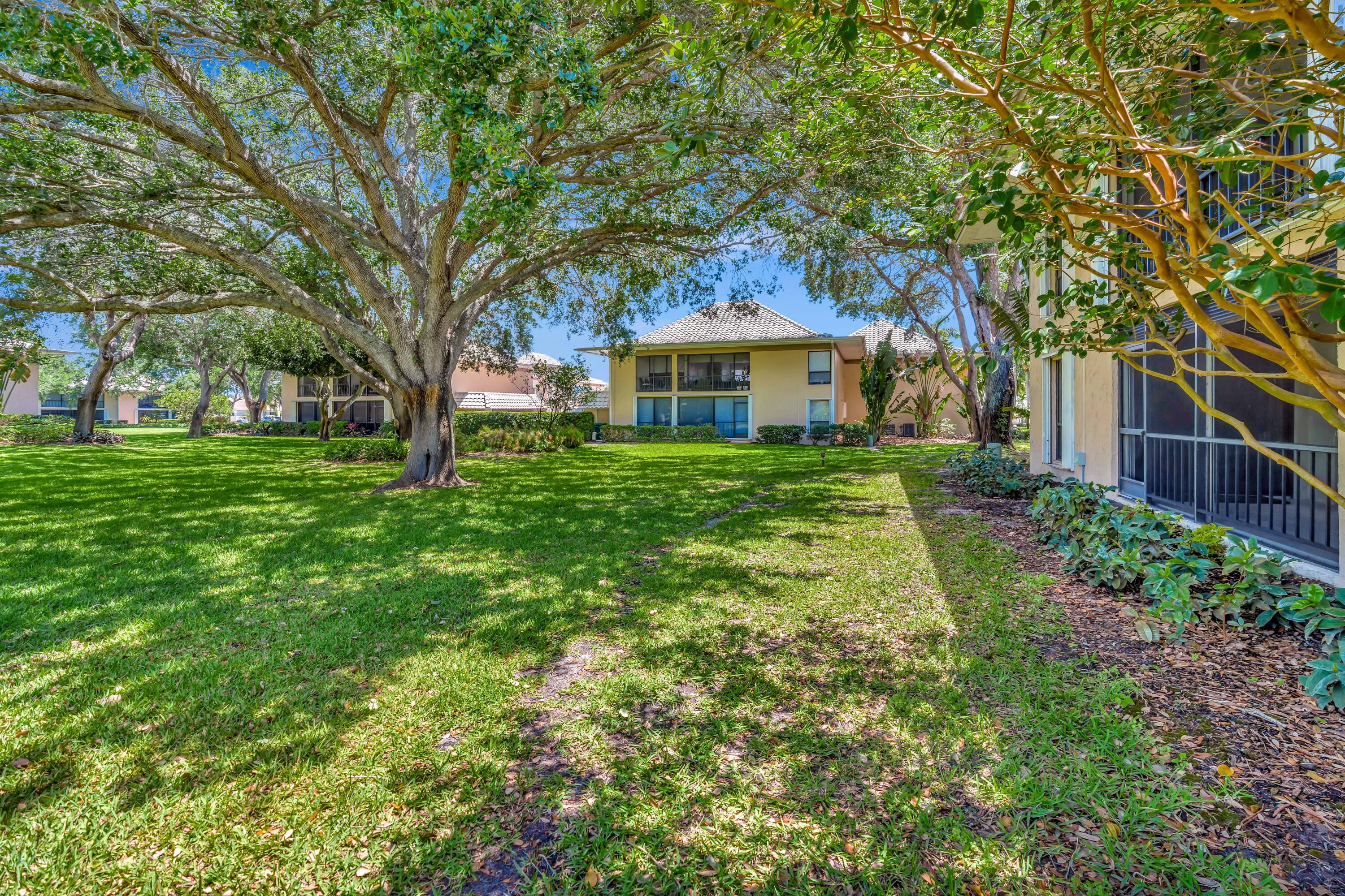 13 SE Turtle Creek Drive B