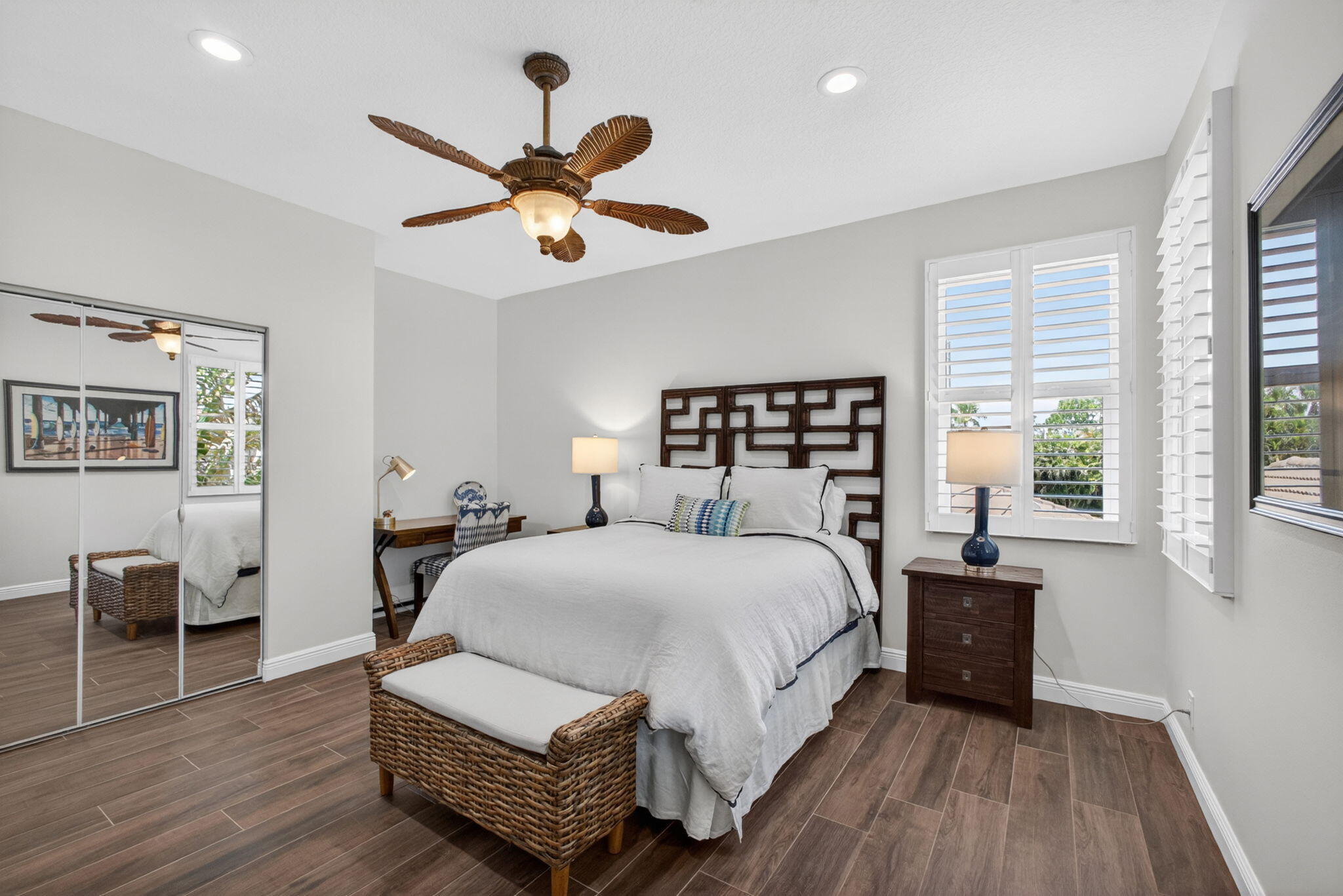 4131 Venetia Way