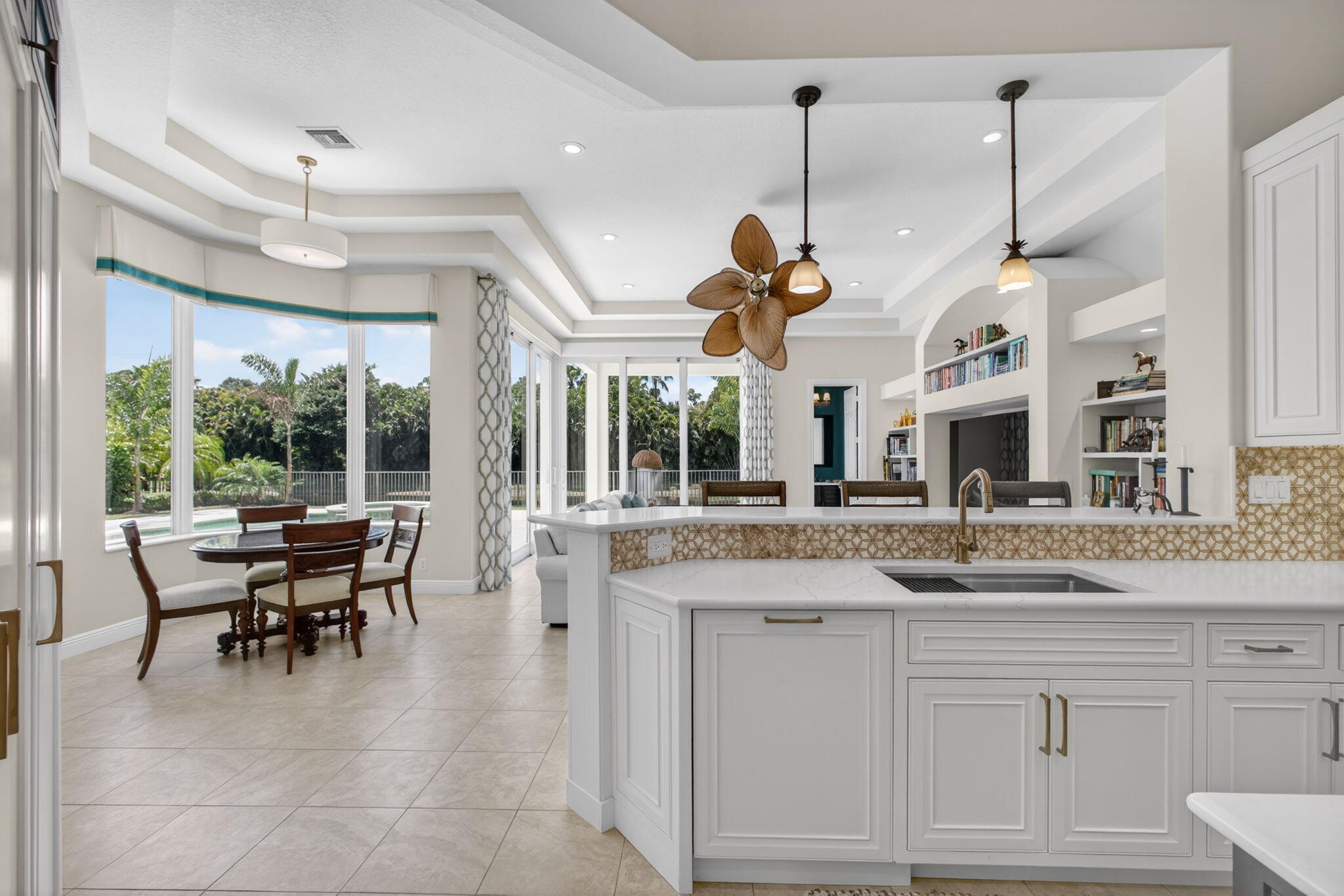 4131 Venetia Way