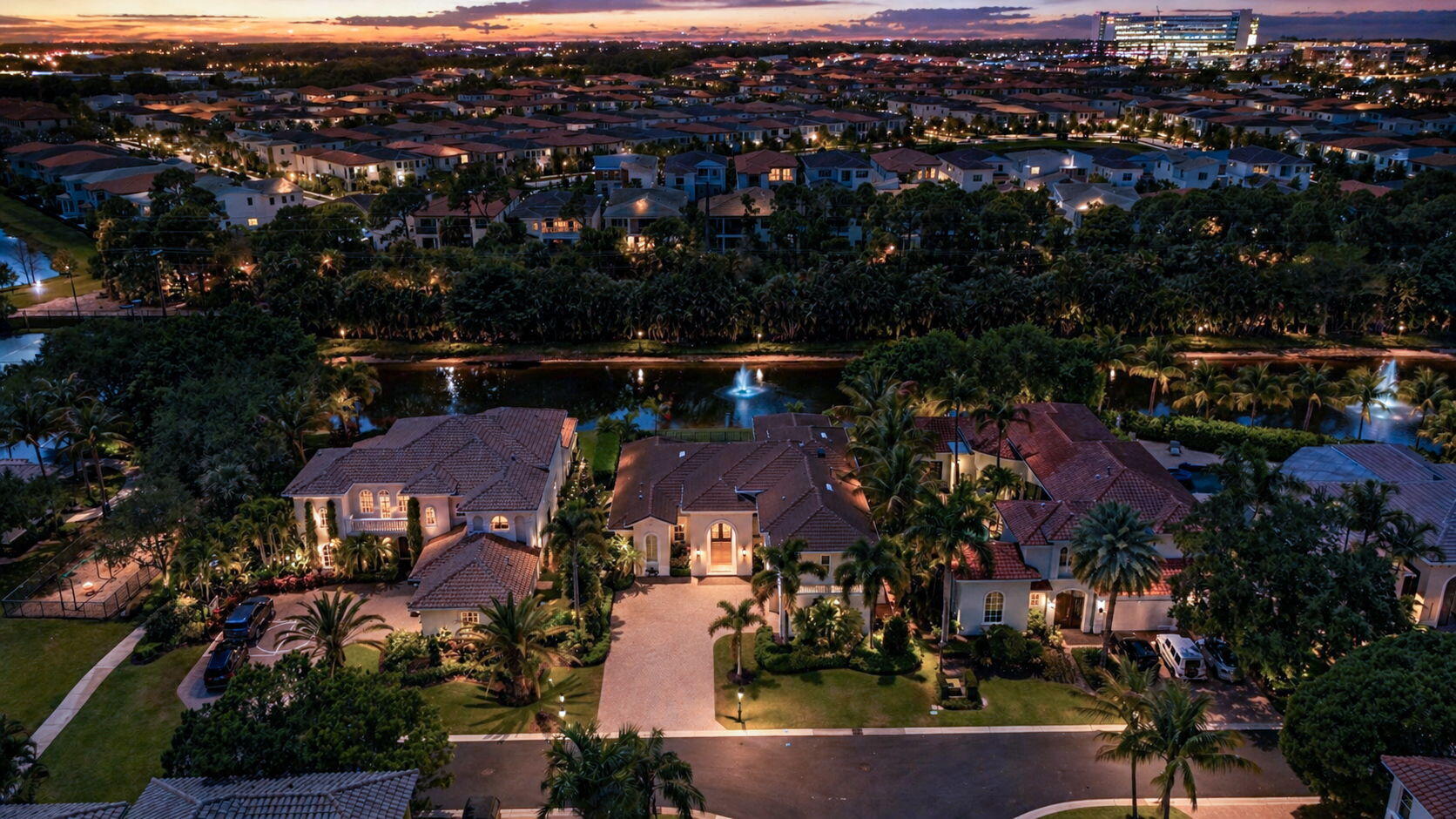 4131 Venetia Way