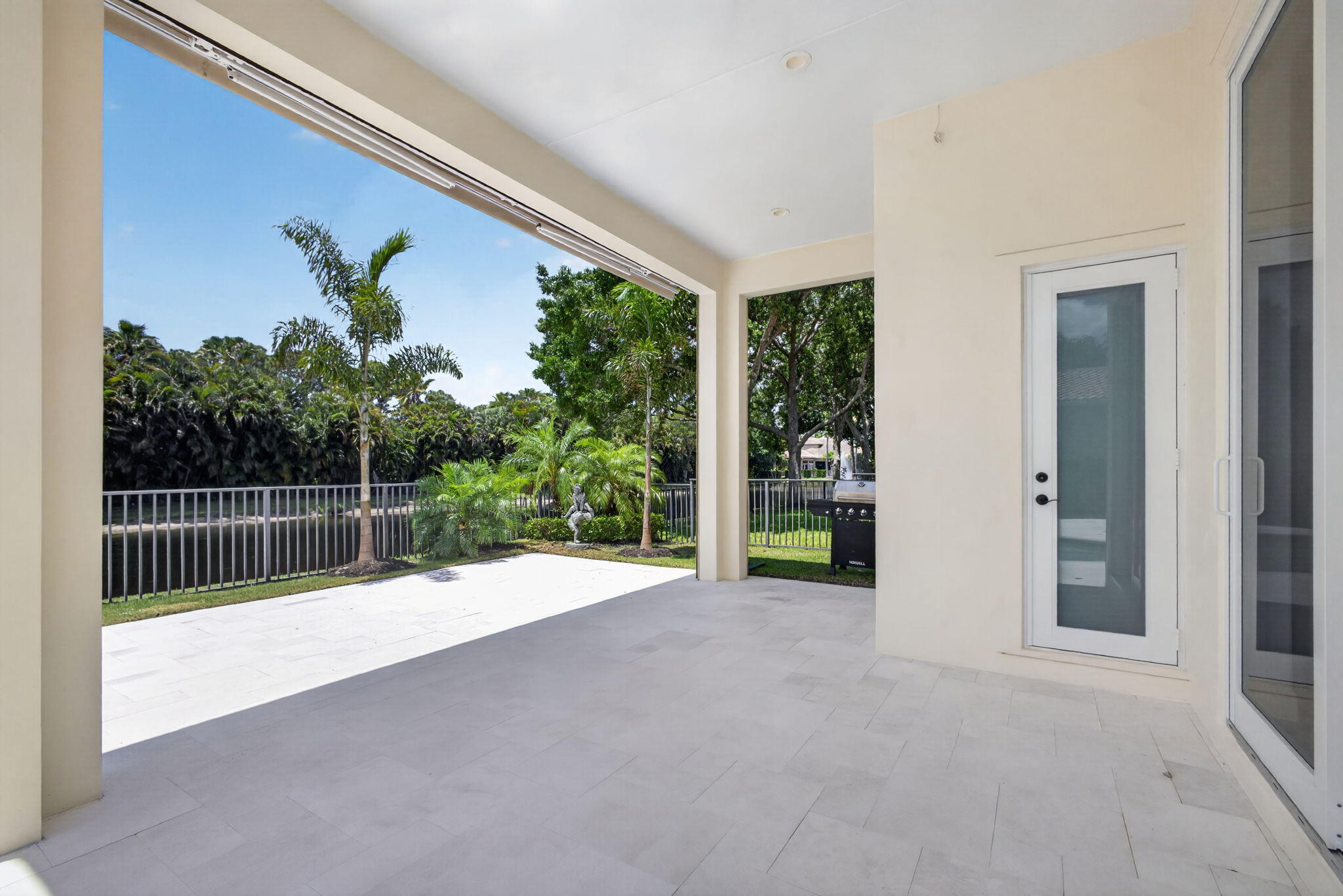 4131 Venetia Way