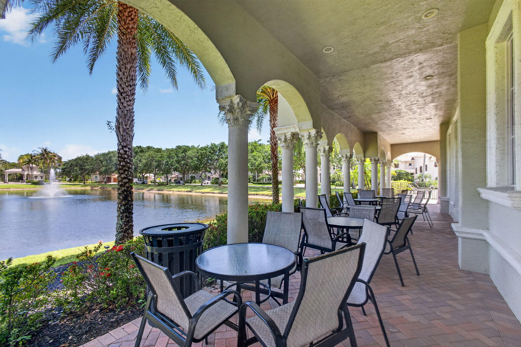 4131 Venetia Way