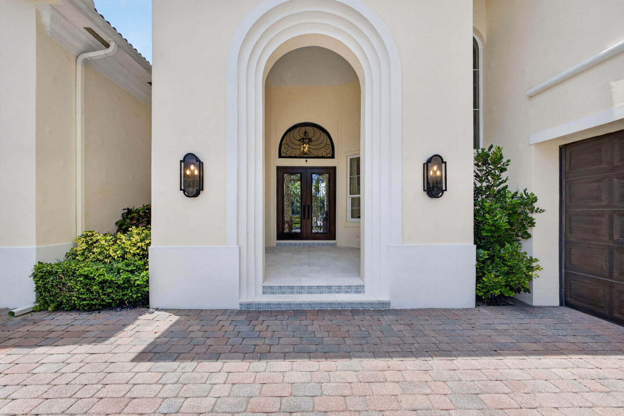 4131 Venetia Way