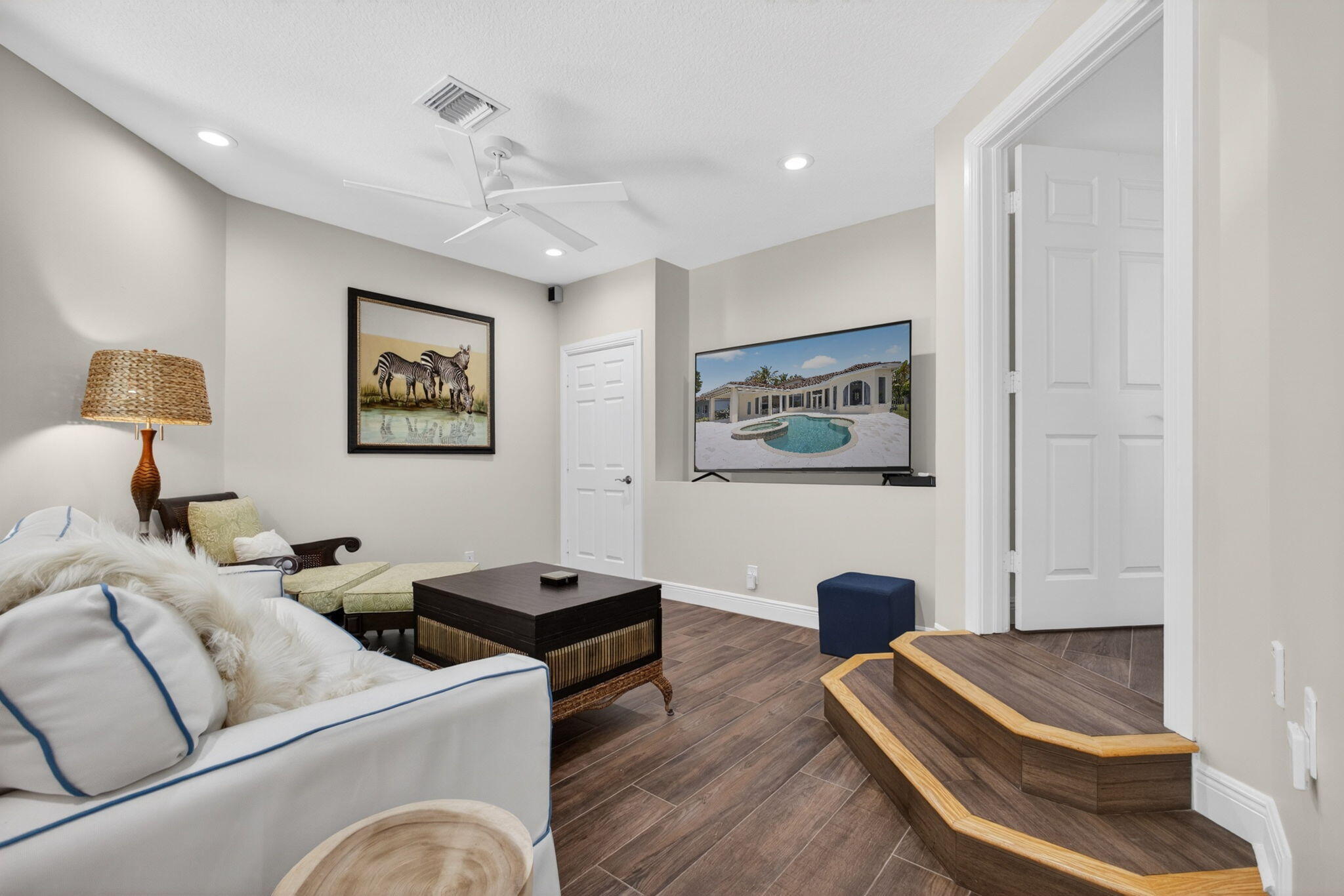 4131 Venetia Way