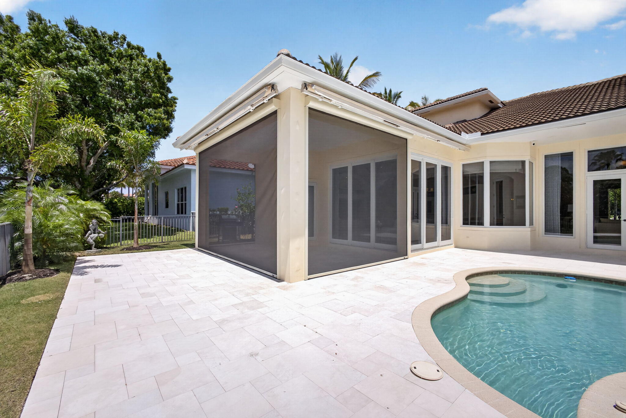 4131 Venetia Way