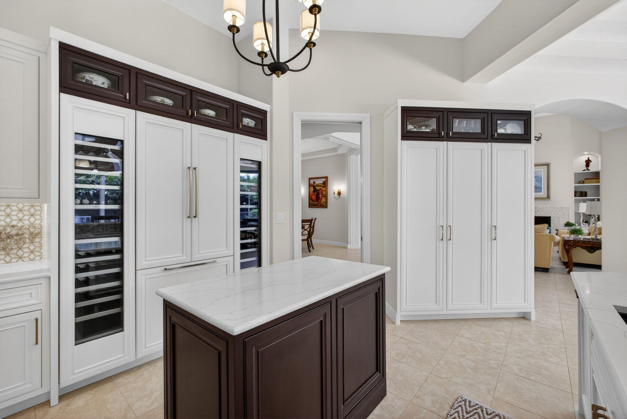 4131 Venetia Way