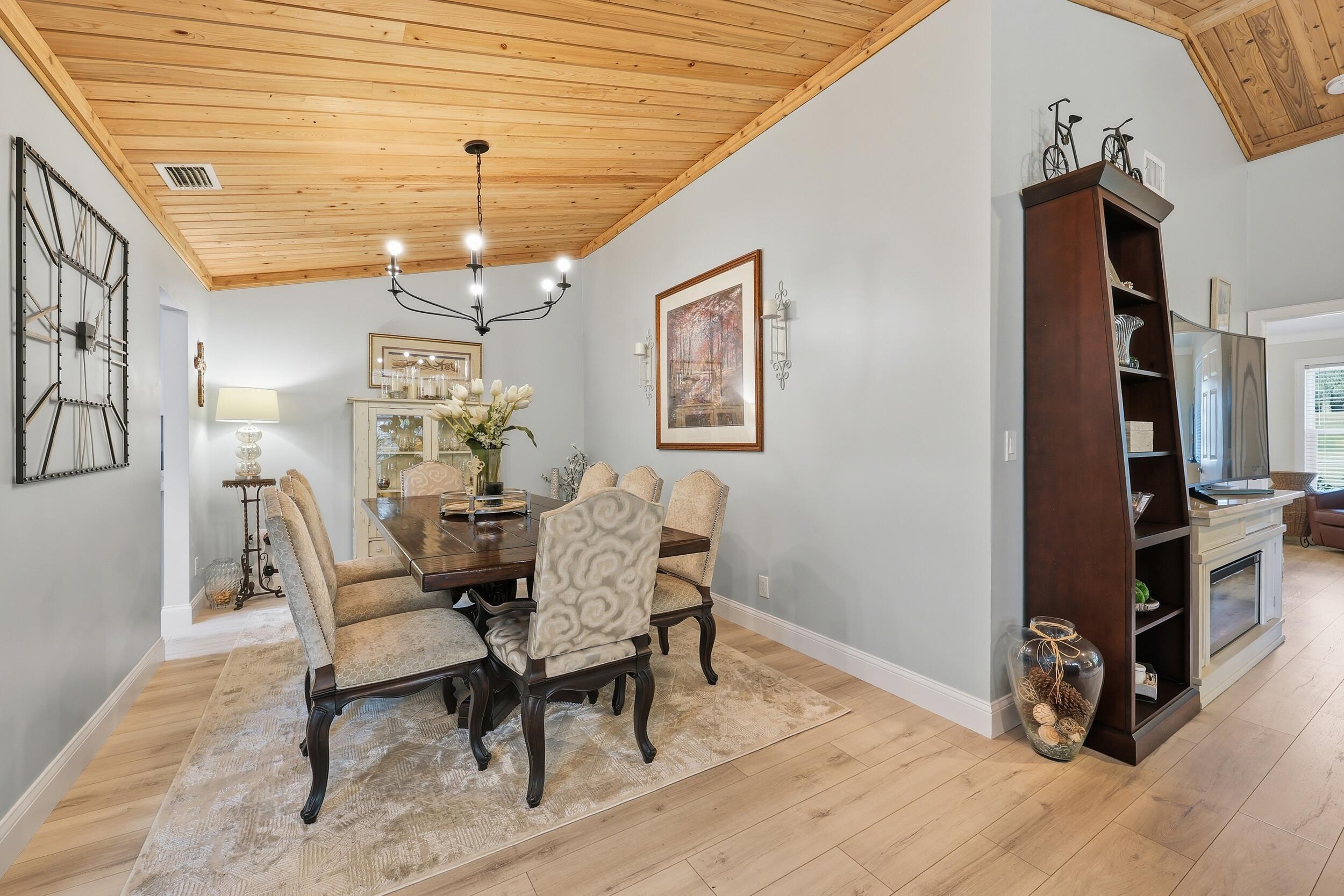 114 Ocean Dunes Circle