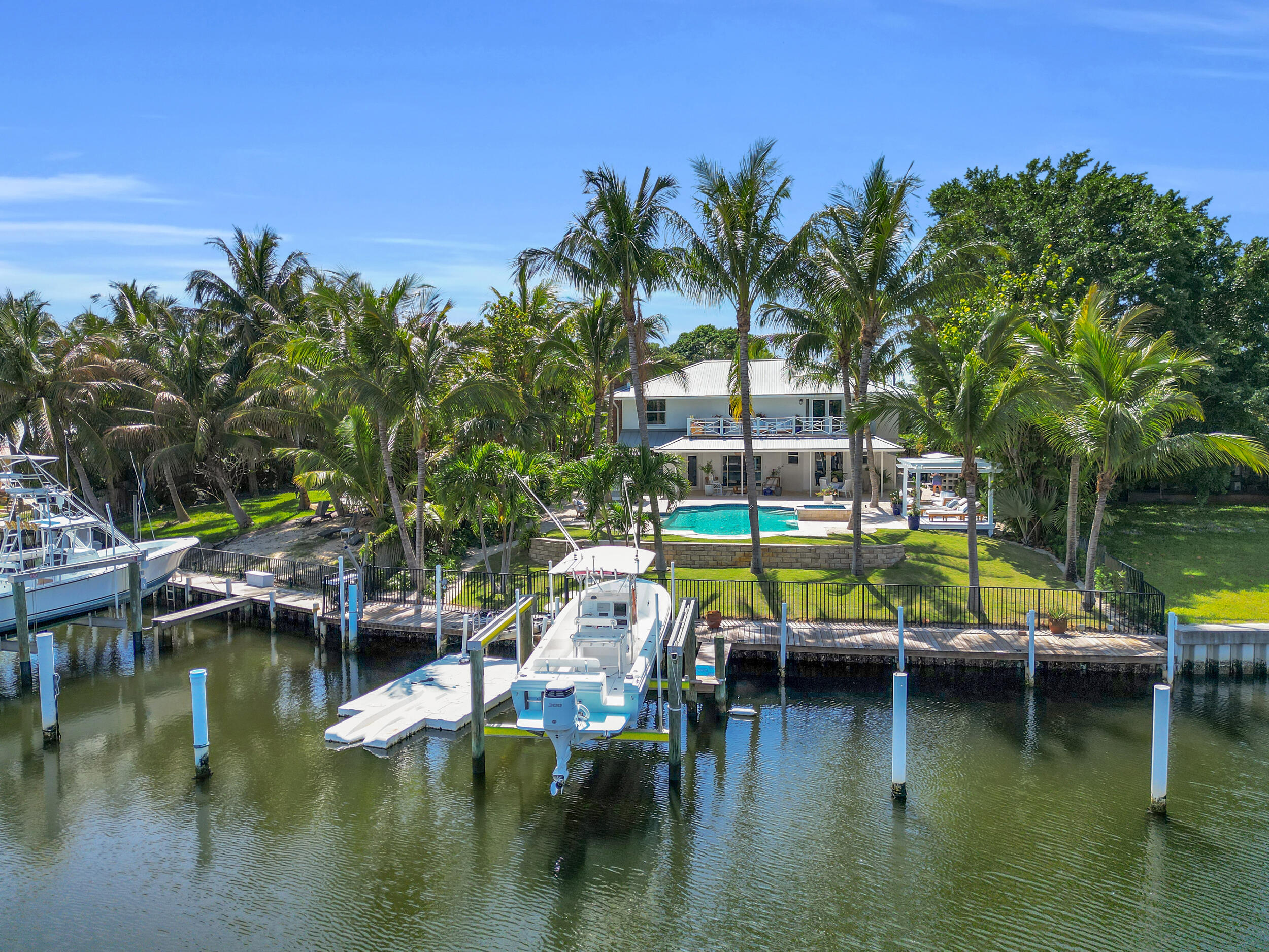 14138 Leeward Way .