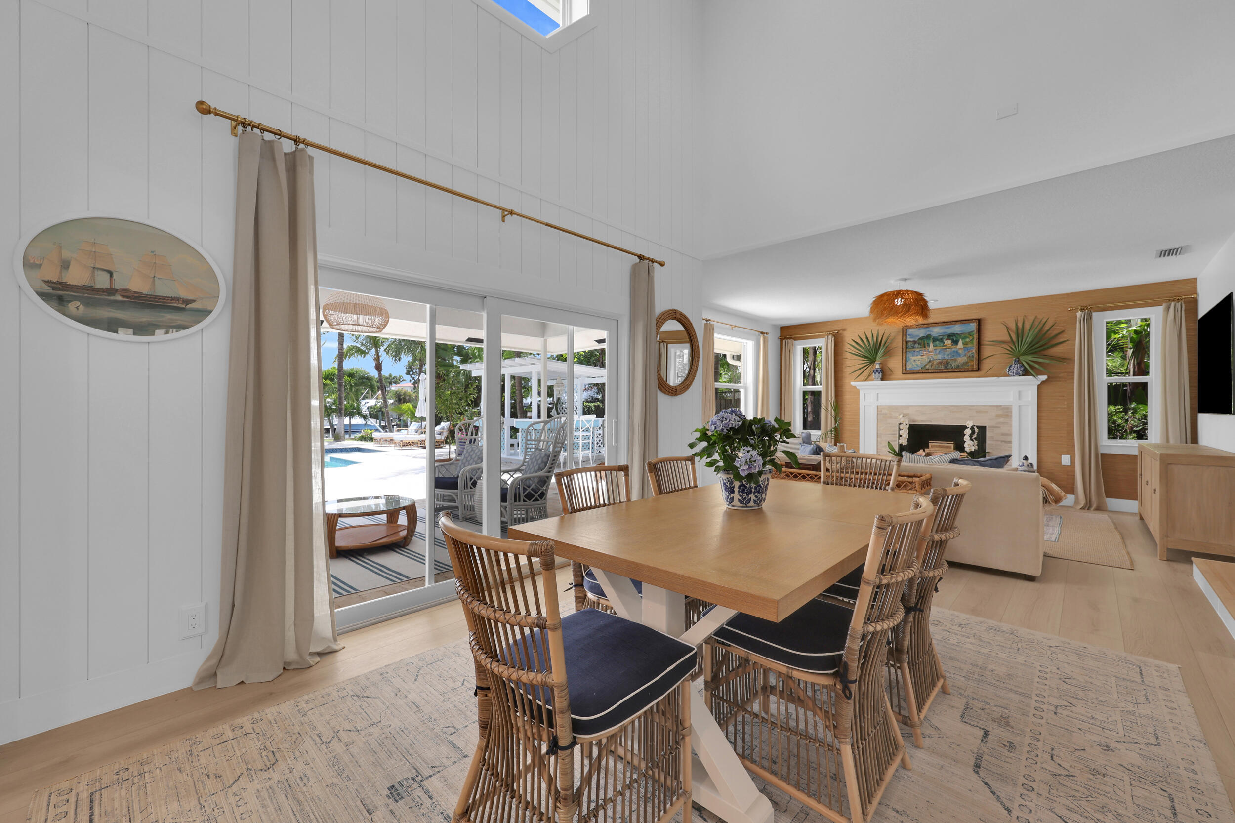 14138 Leeward Way .