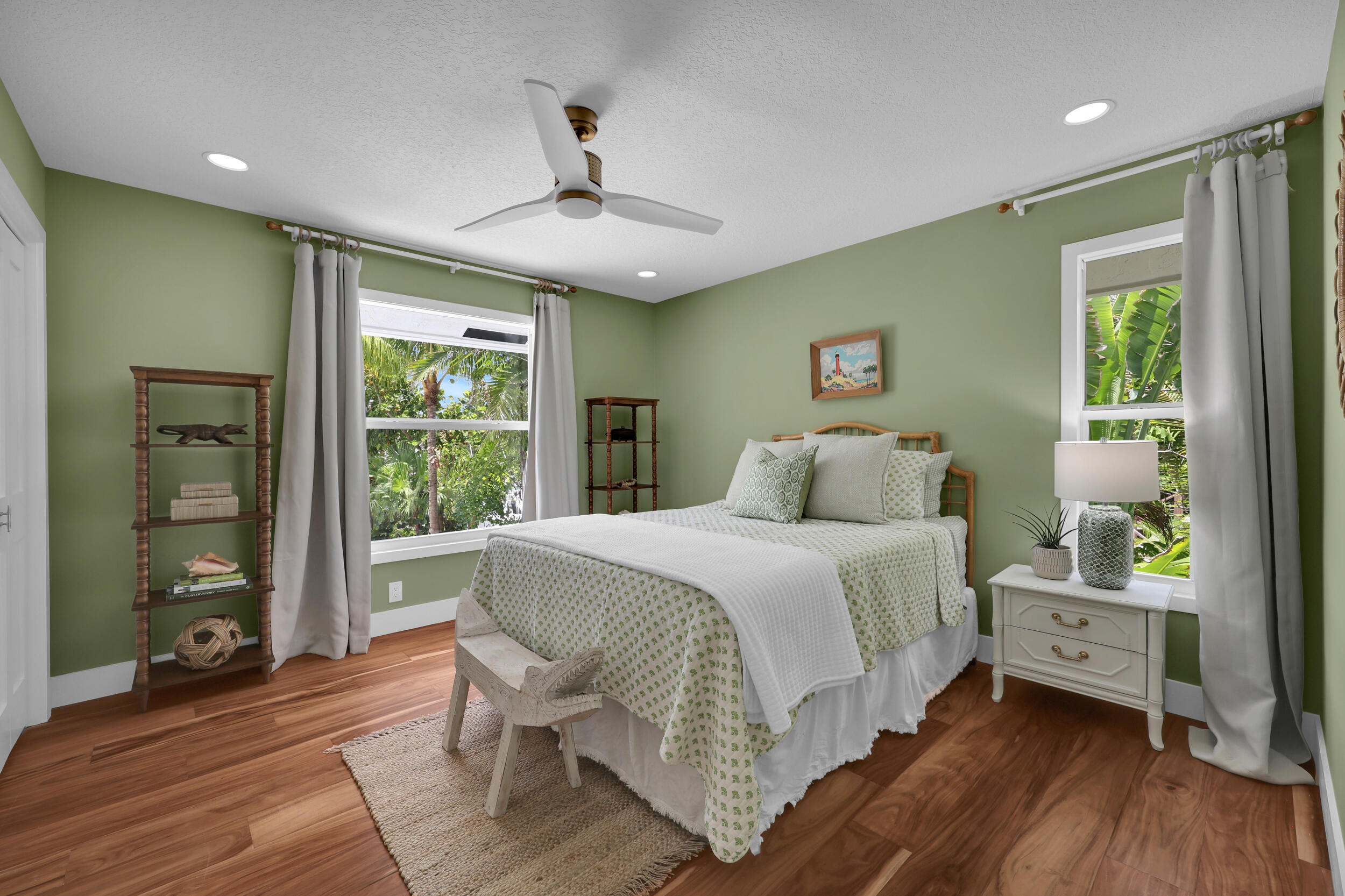 14138 Leeward Way .