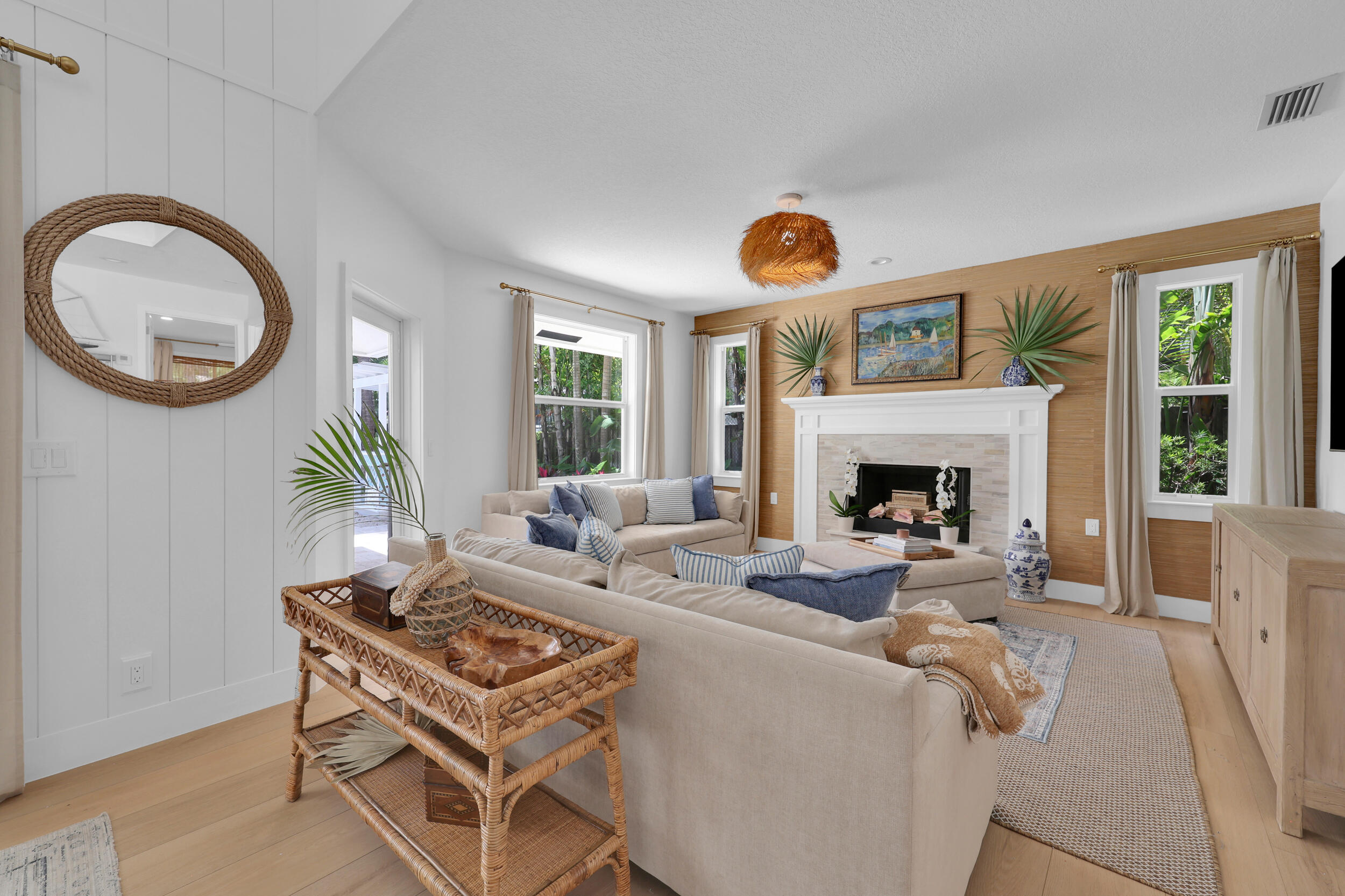 14138 Leeward Way .
