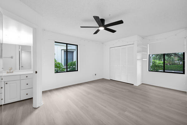 150 Pineview Road J6